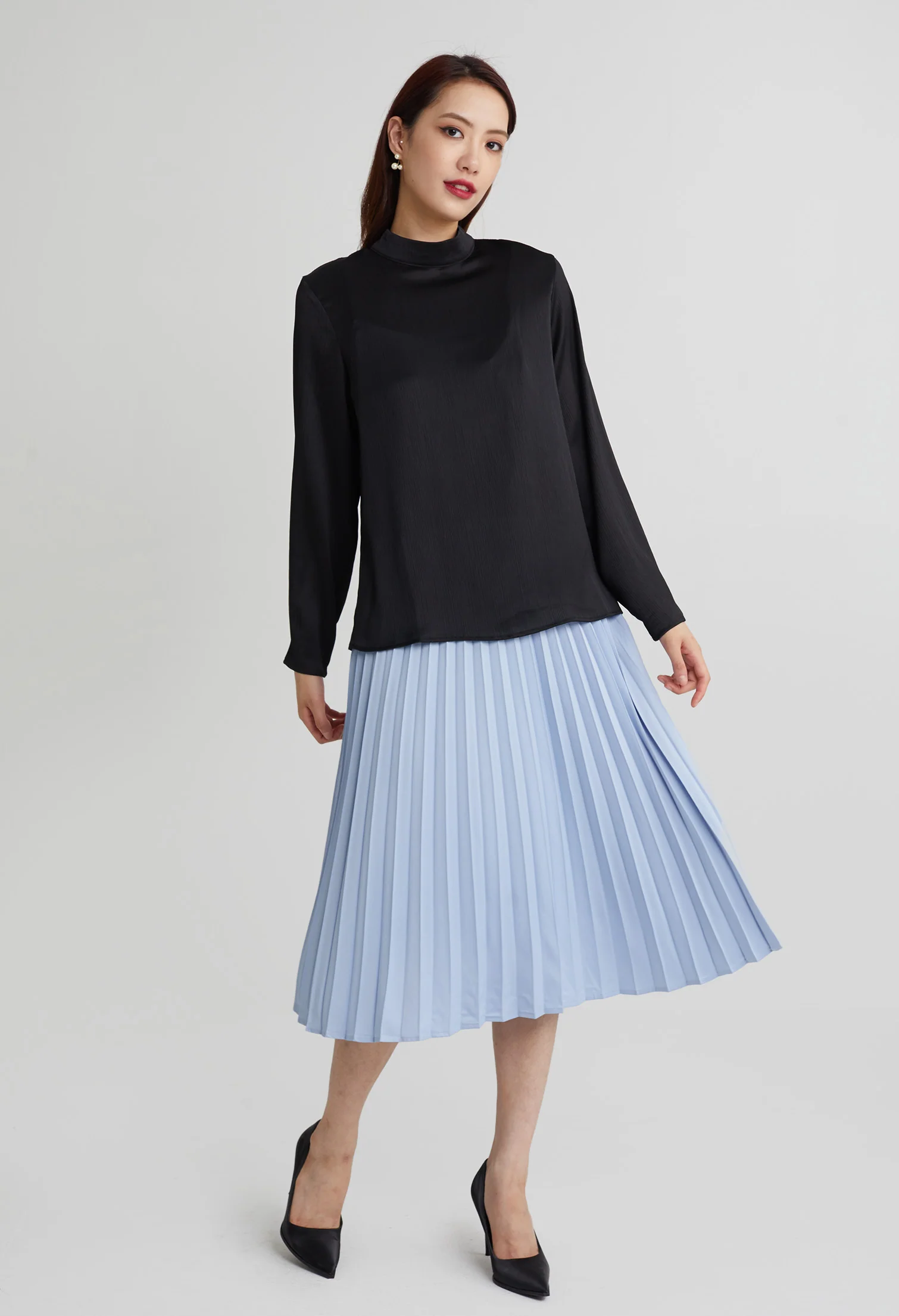 Double Lining Mock Neck Top