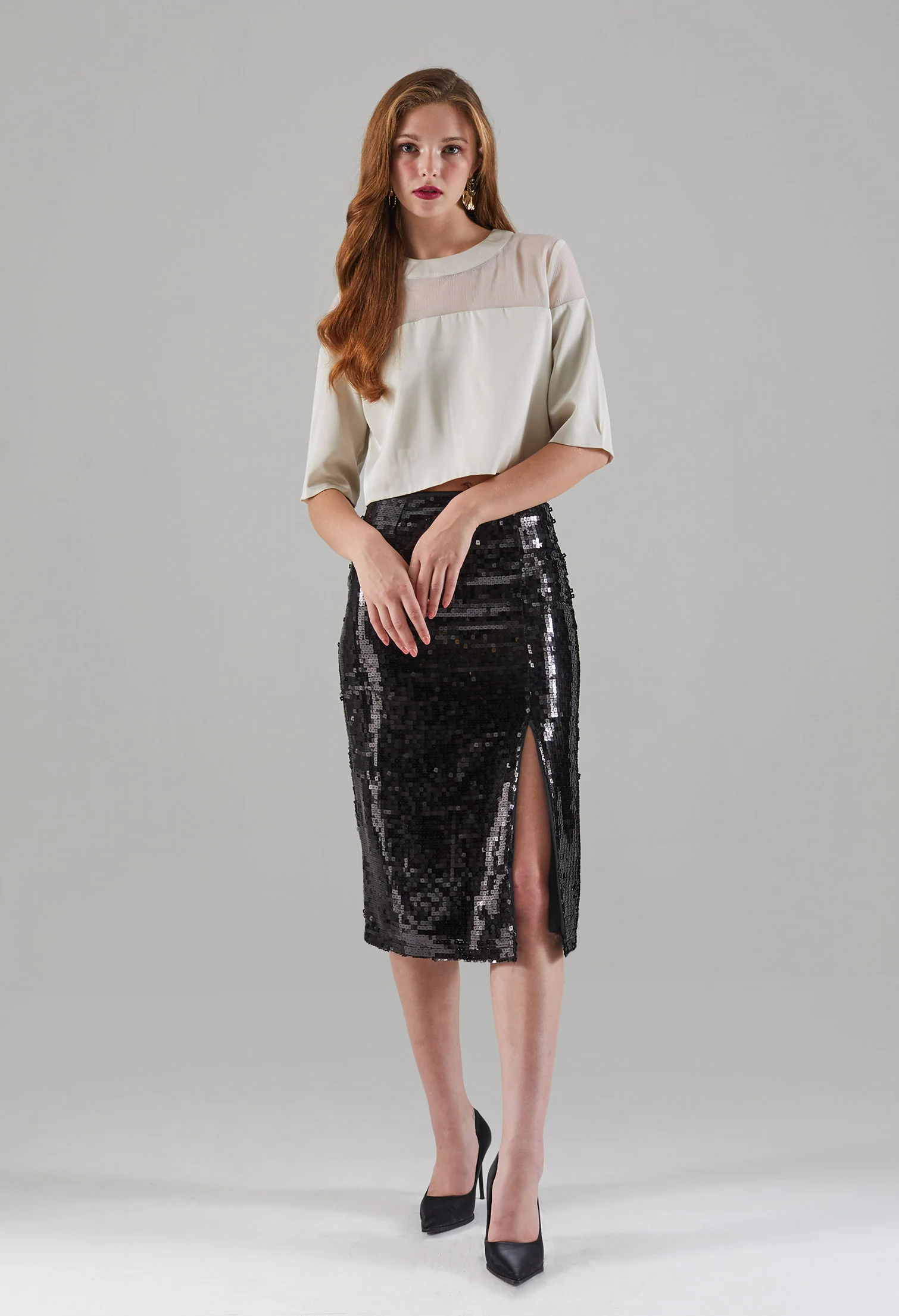 Classic Round Neck Crop Top