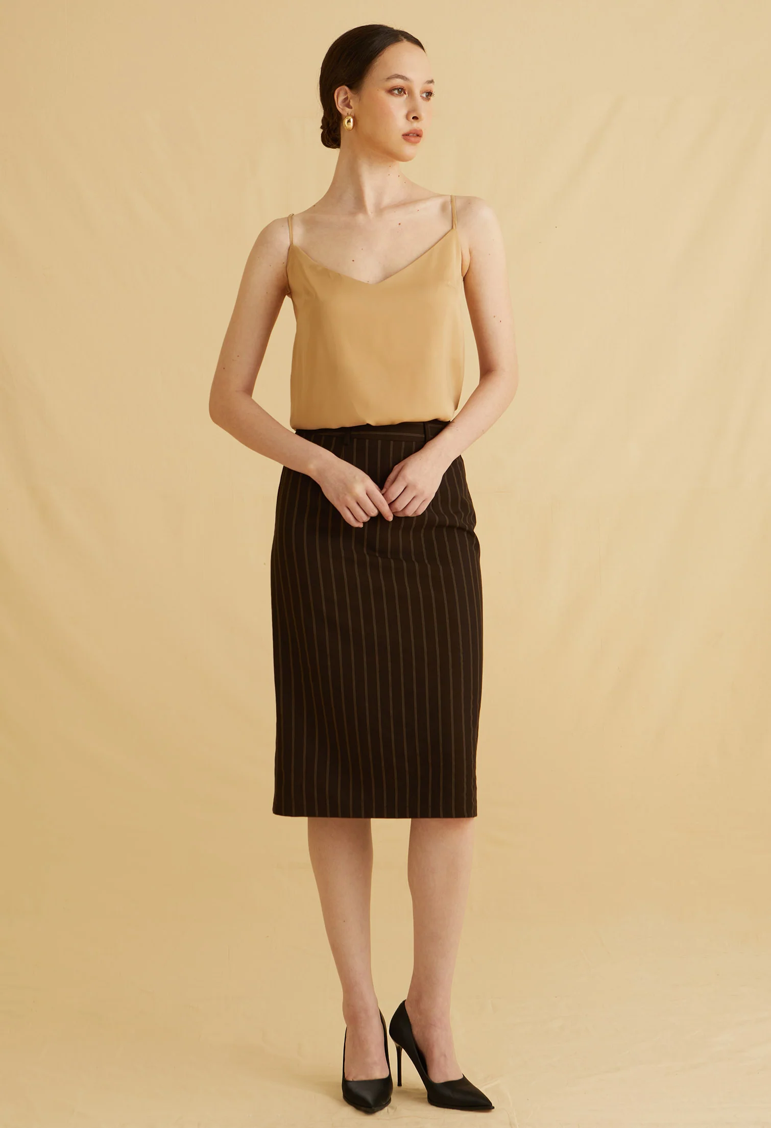 Sharp Line Midi Skirts
