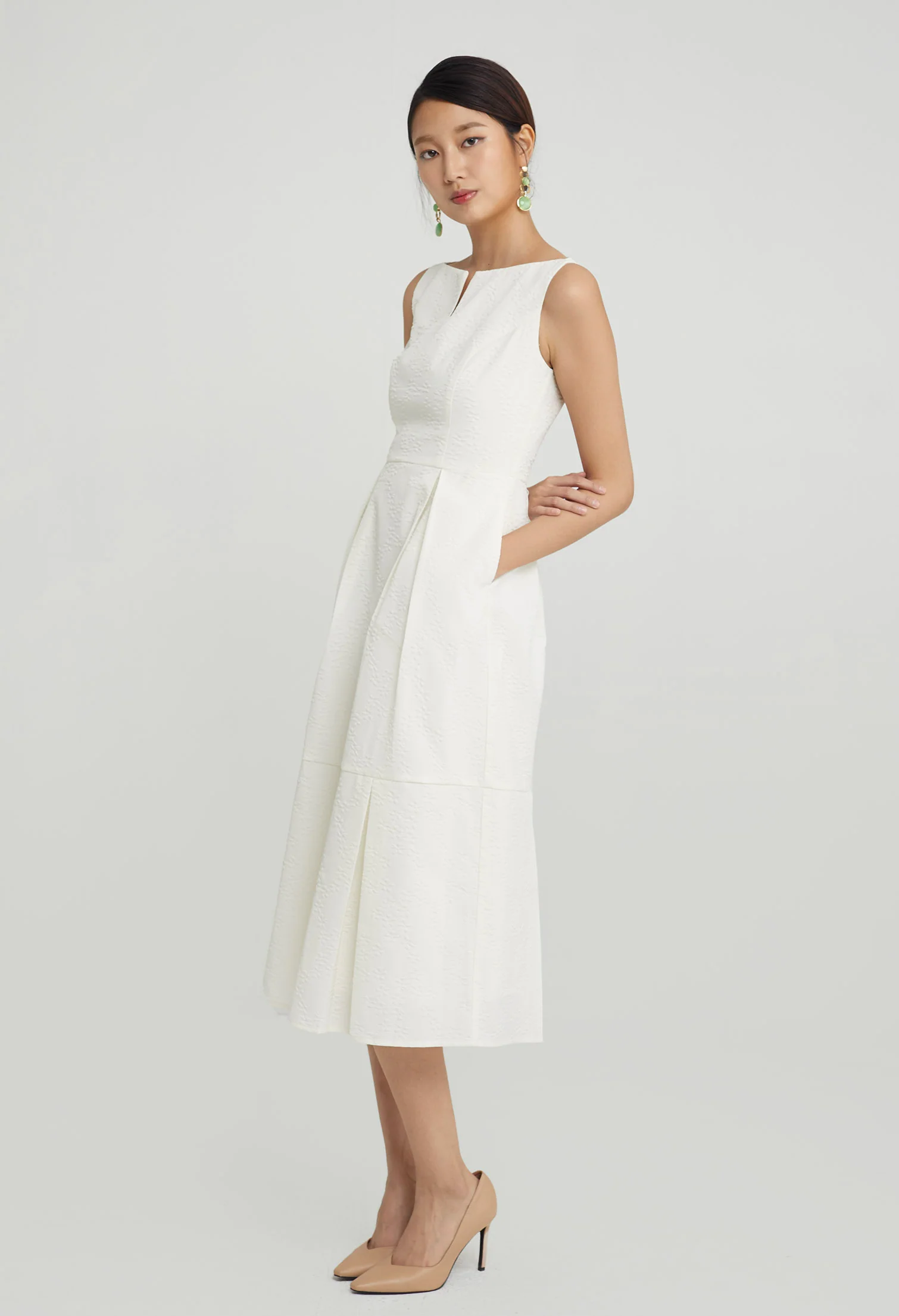 Yin-Yang Front Slit Midi Dress