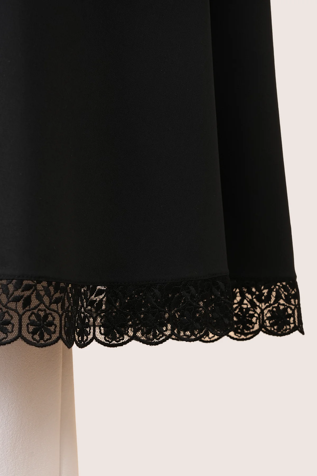 Telekung Modish Maira Midi (Top Only)