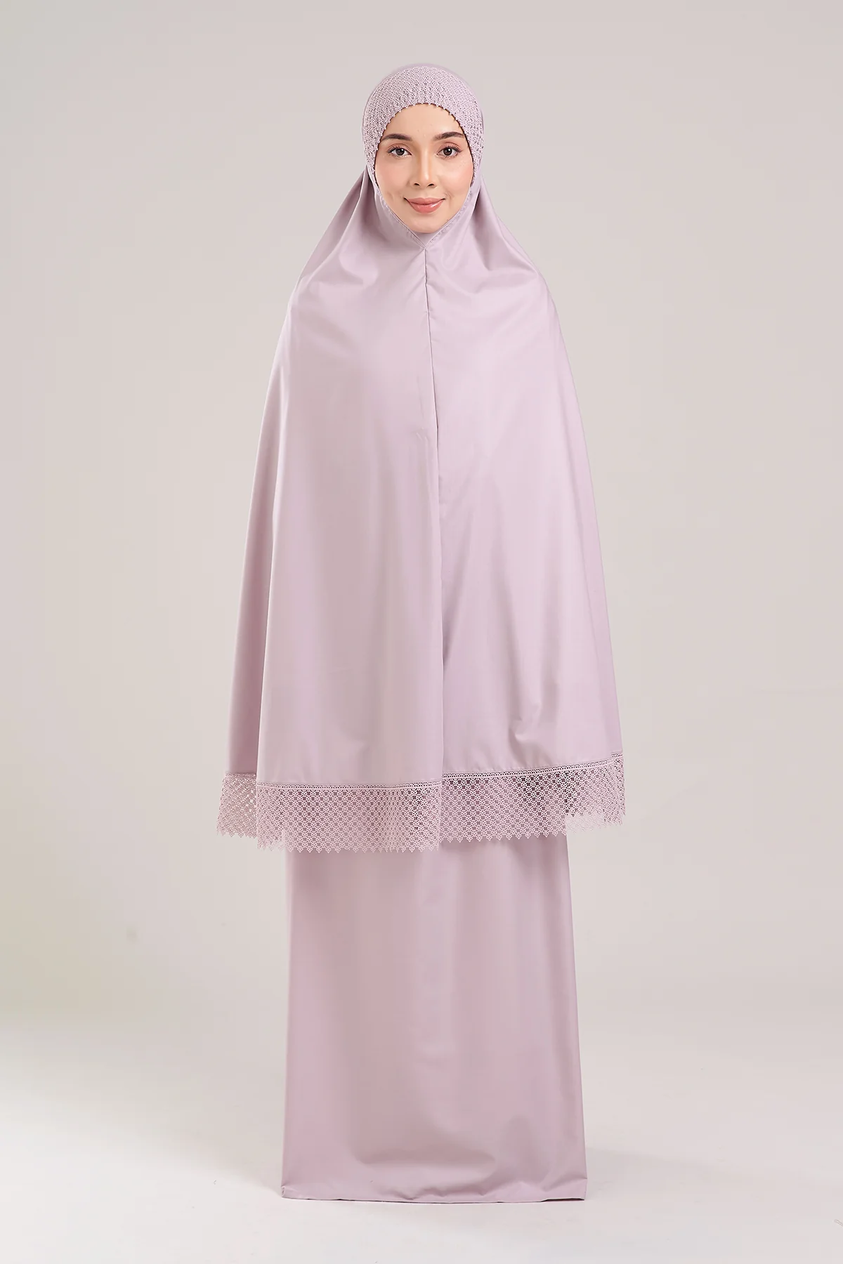 Telekung Modish Akira