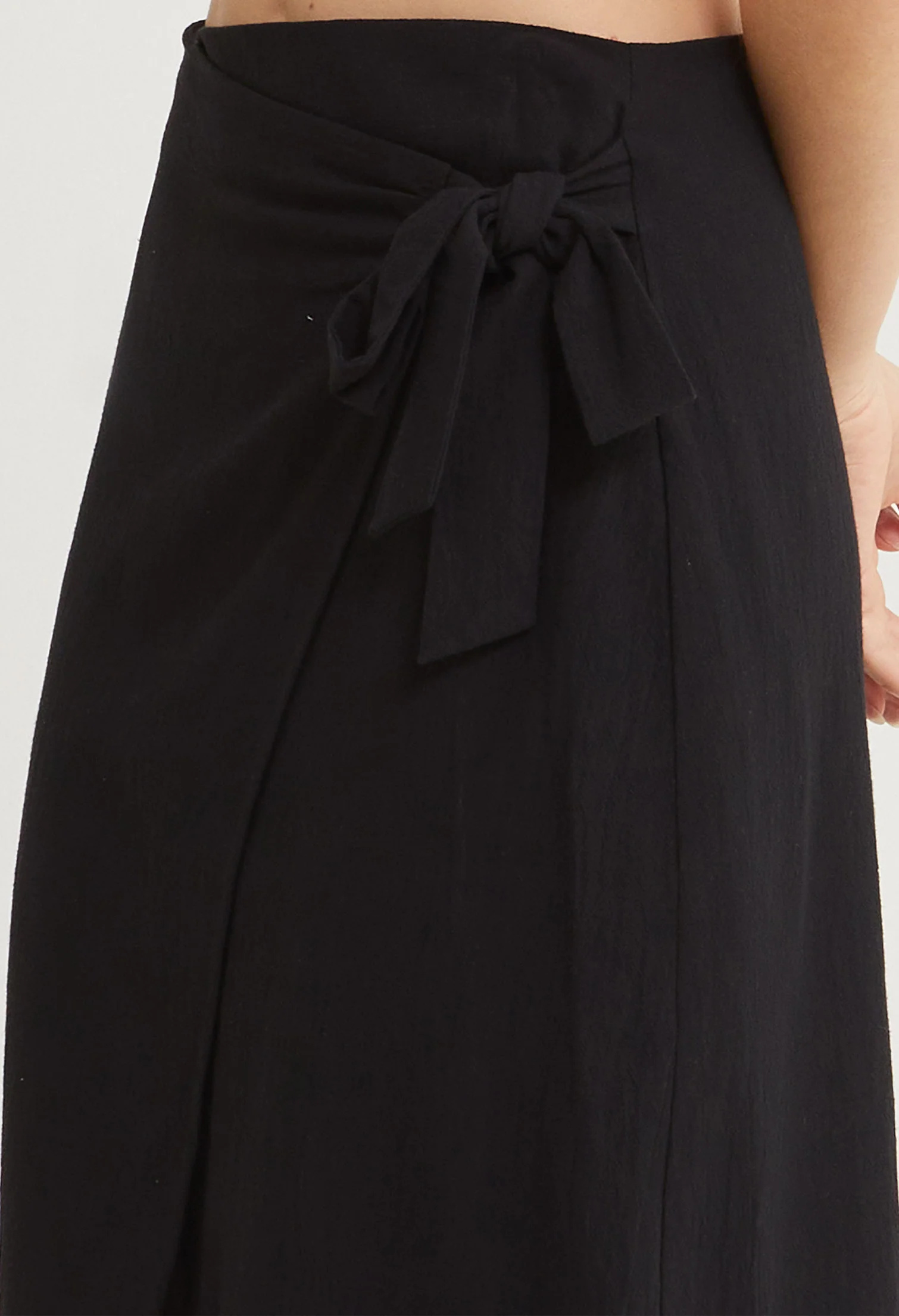 Kaihana Fringe Midi Skirt