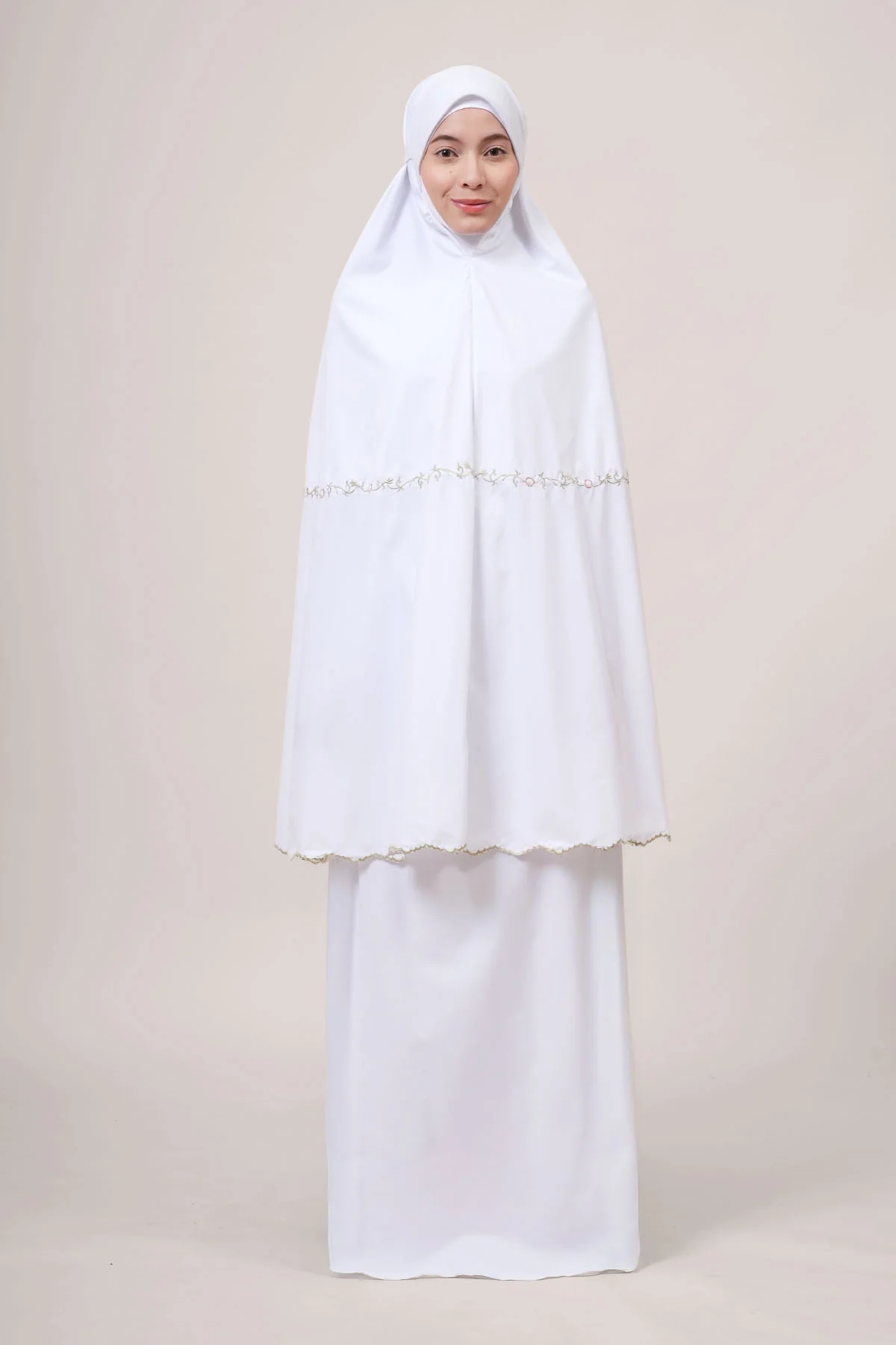 Telekung Maharani Broderie Zaima