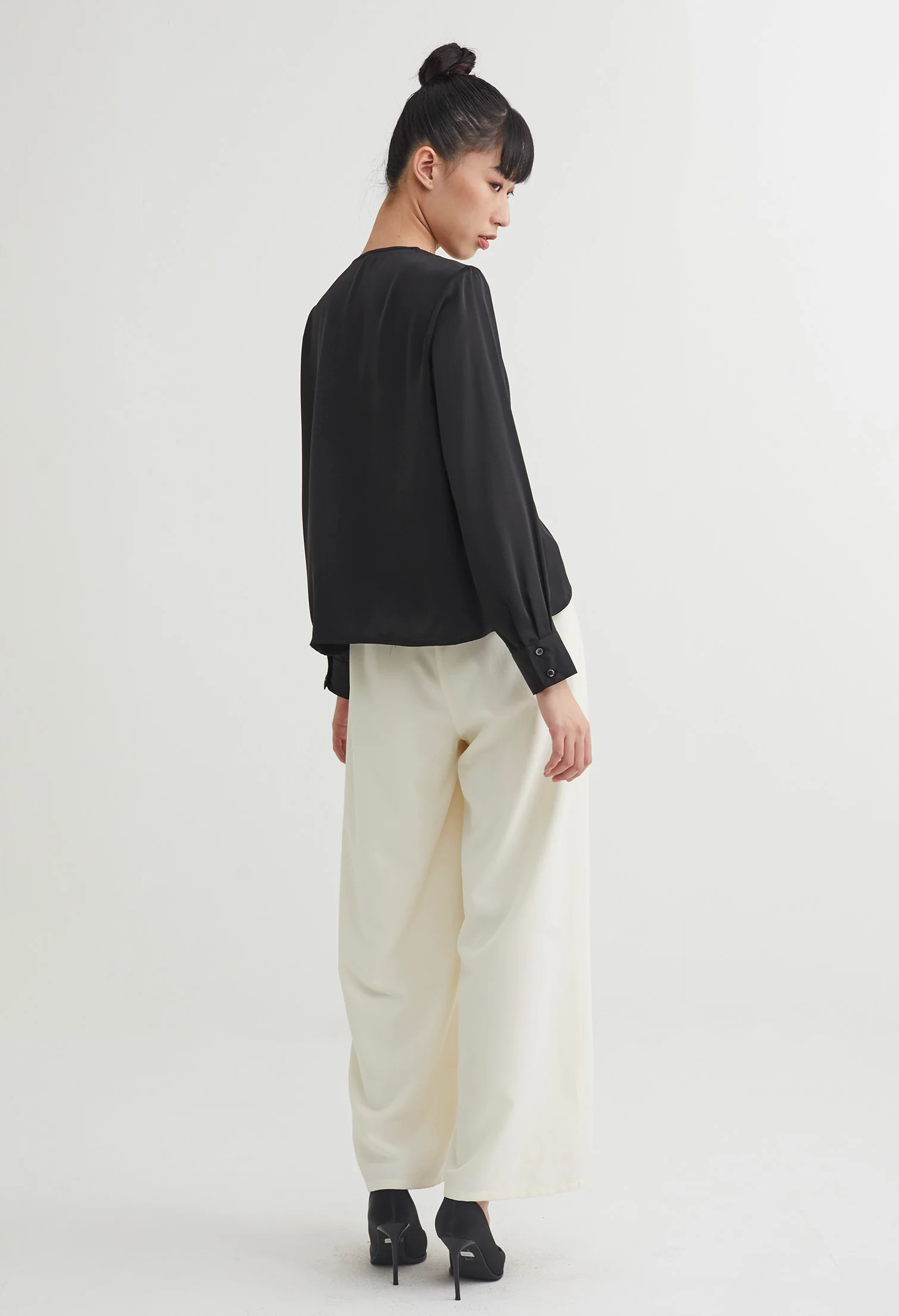 Curved Crop Hem Eyelet Blouse