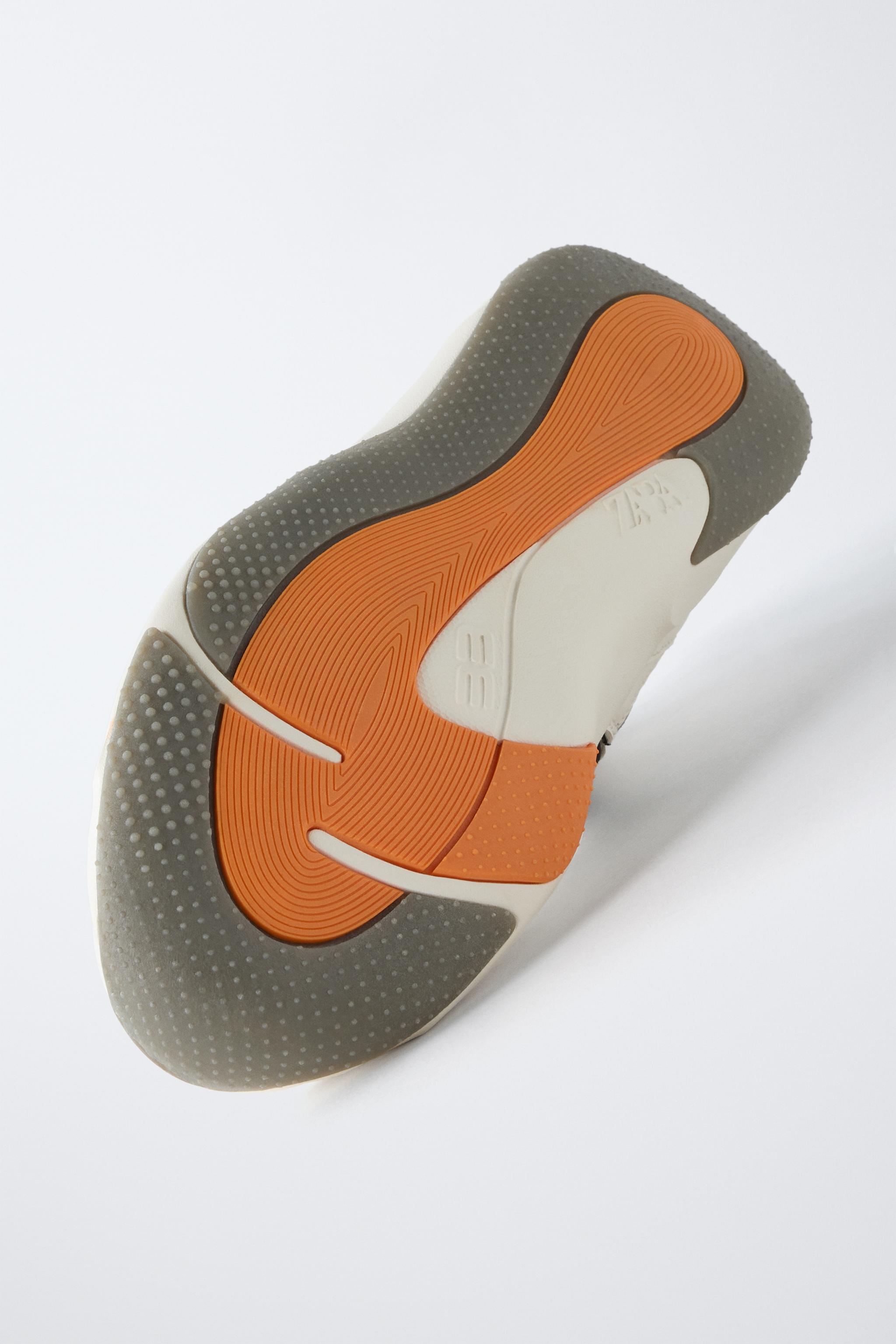 SPORTY HIGH TOP SNEAKERS