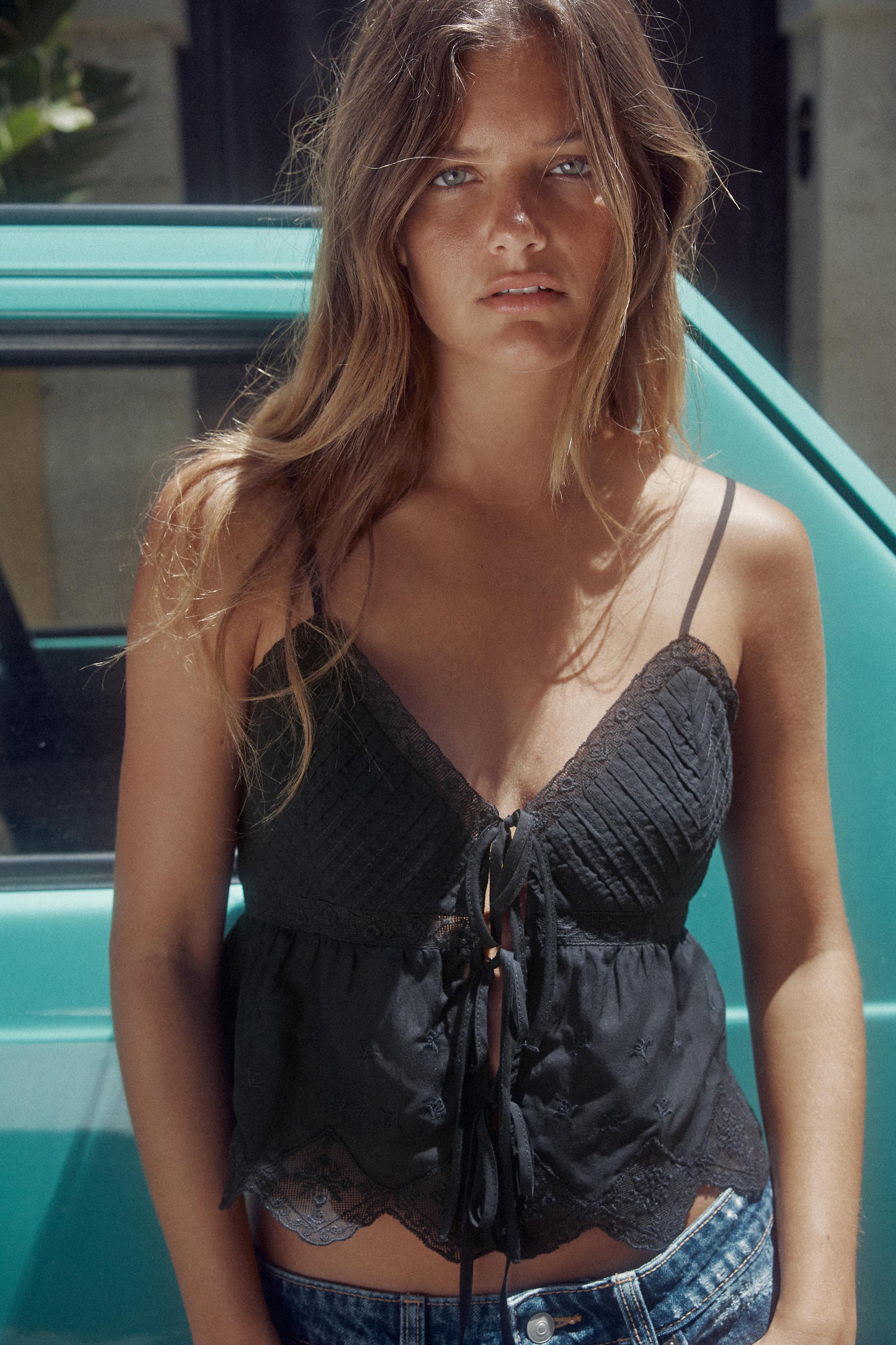 EMBROIDERED STRAPPY TOP