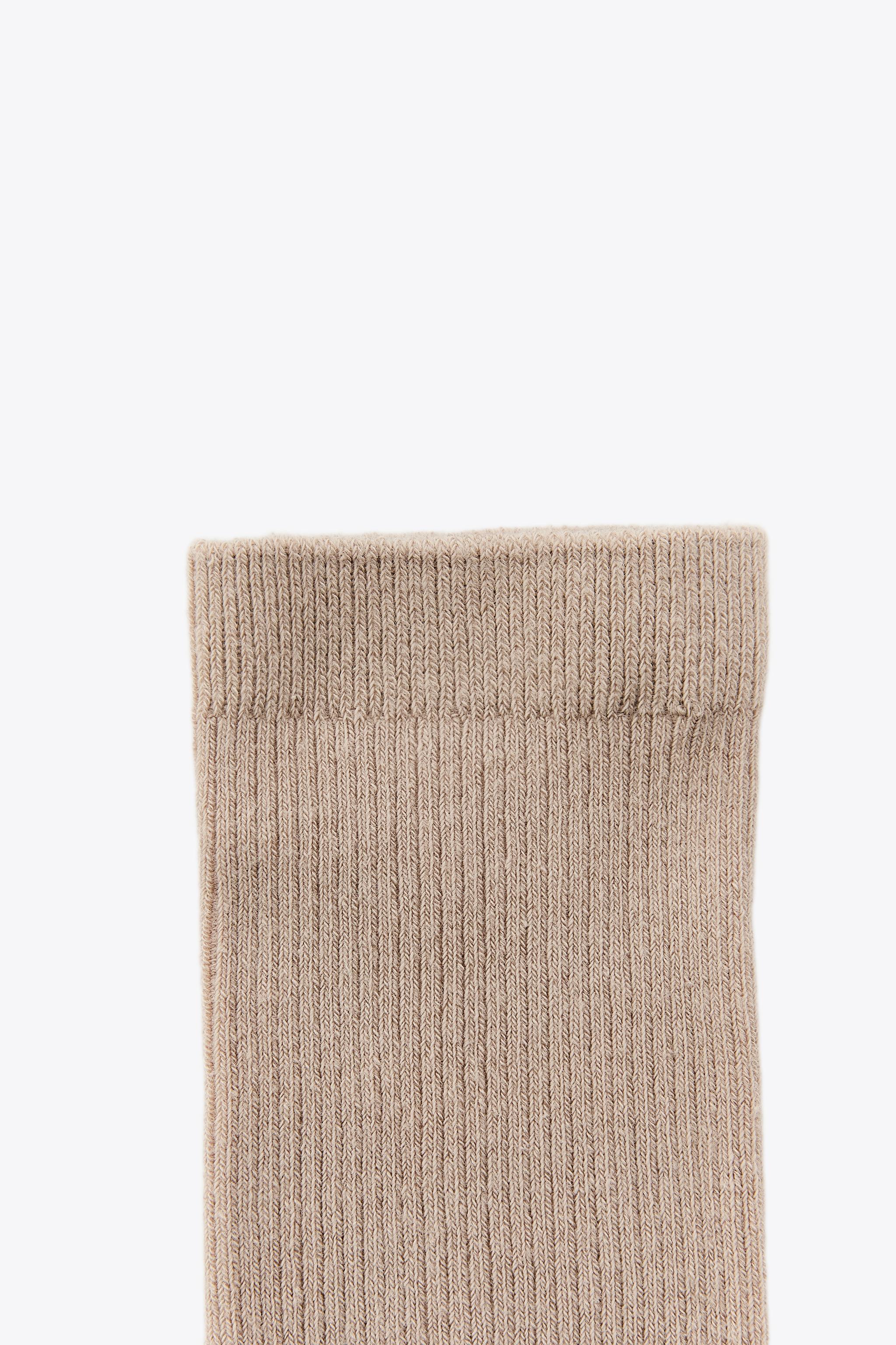 FINE RIBBED SOCKS