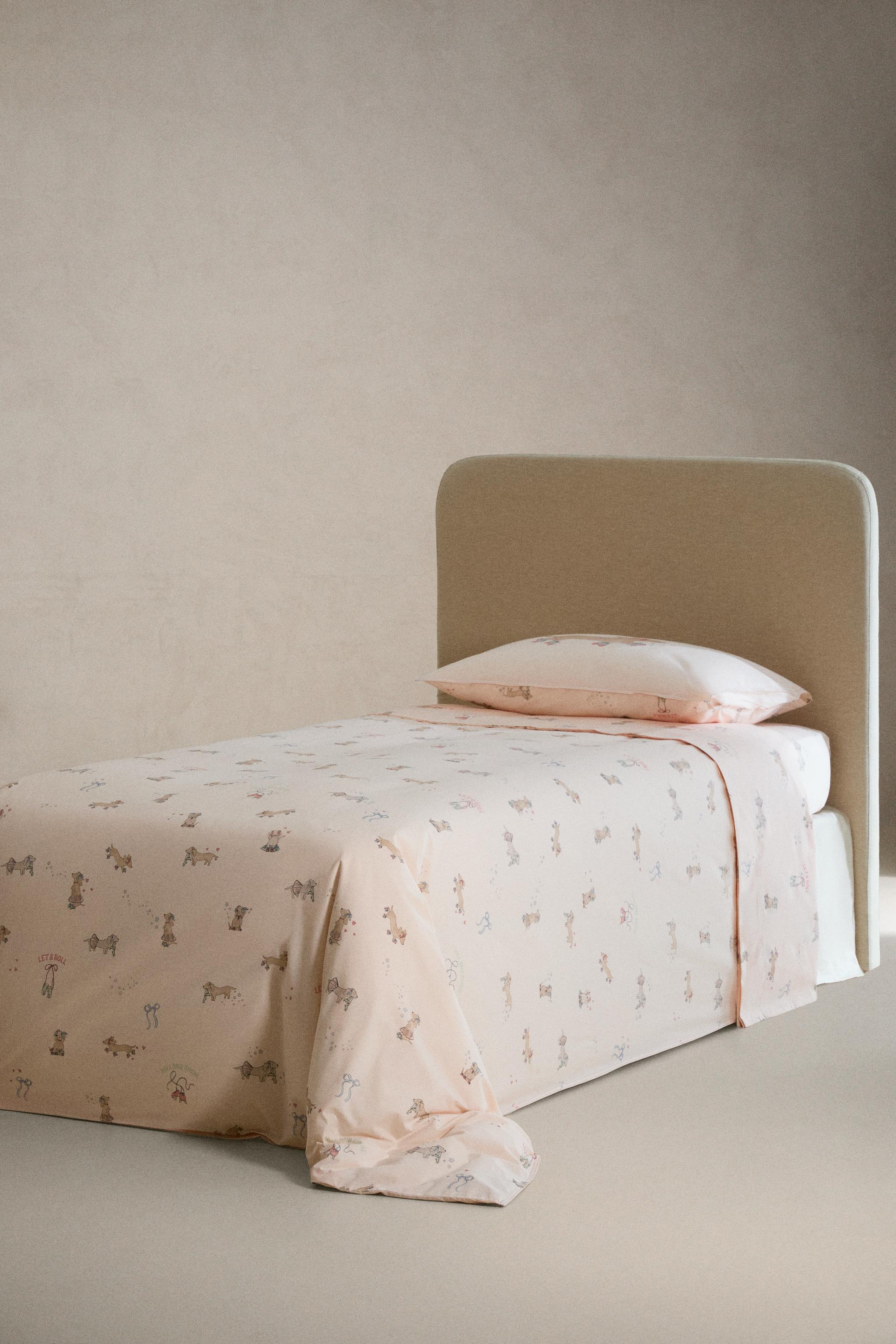 CHILDREN'S SKATING DOG DUVET COVER