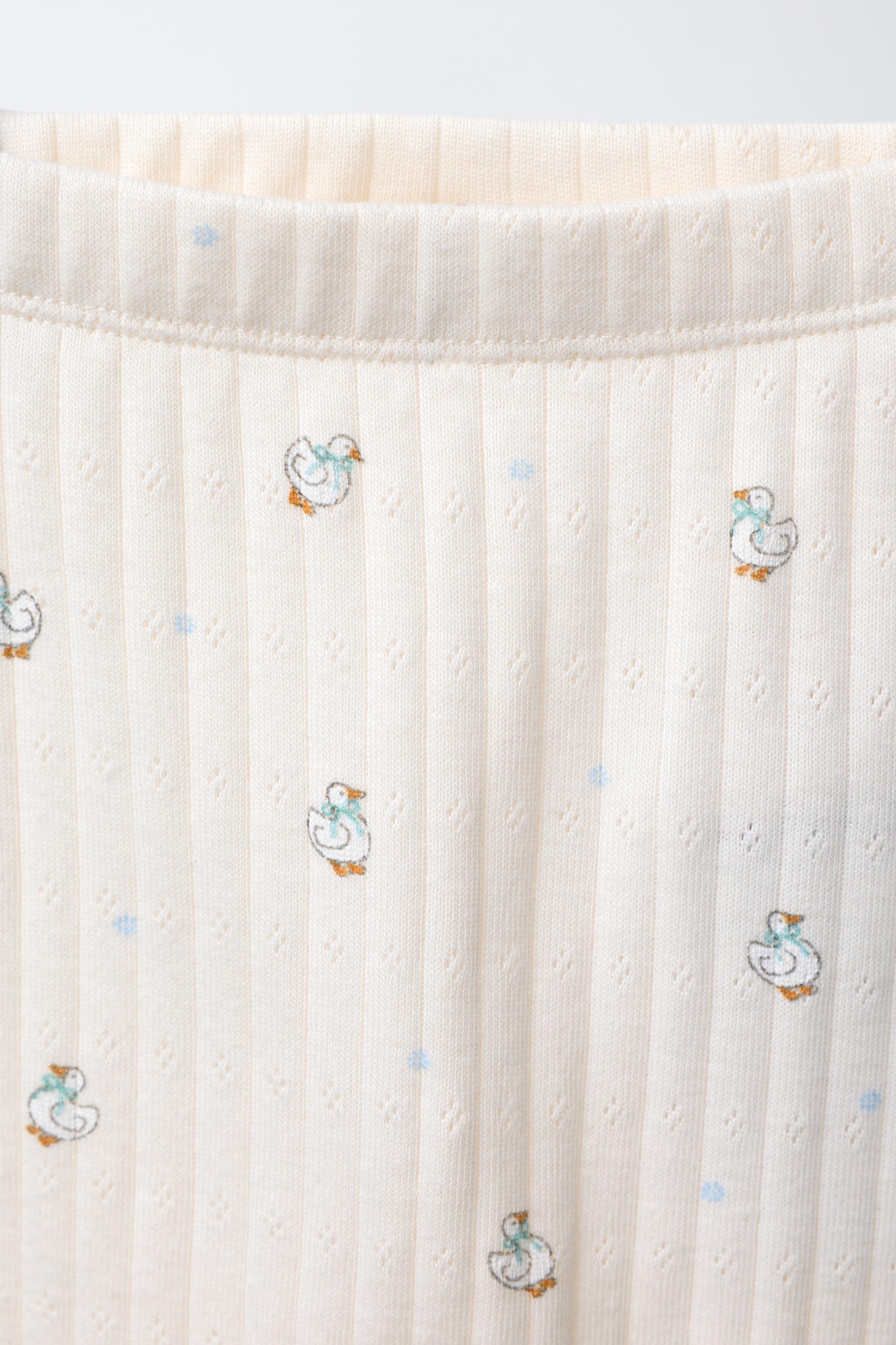 GOOSE PRINT CARDIGAN, BODYSUIT AND LEGGING SET