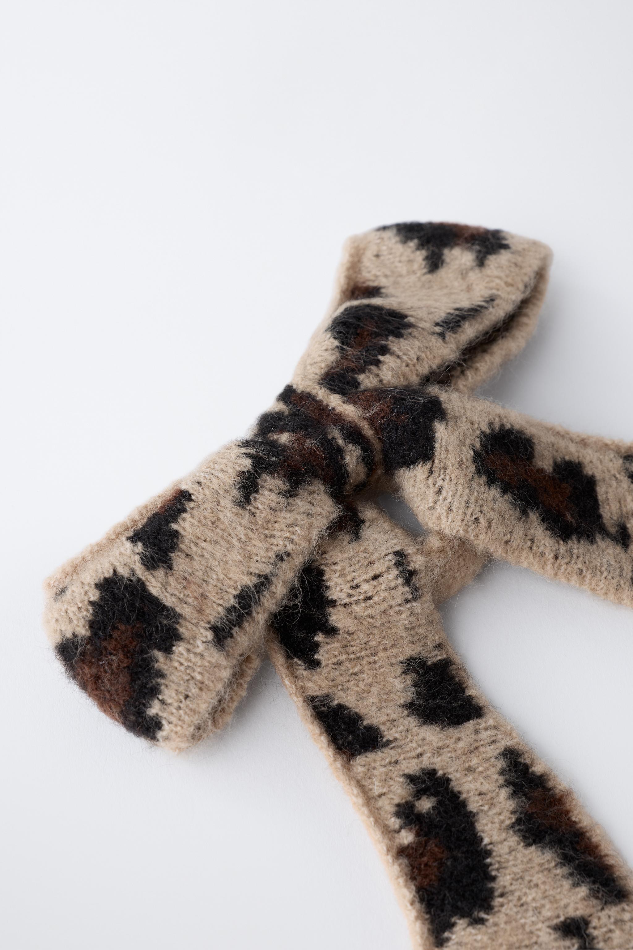 ANIMAL PRINT KNITTED BOW HAIR TIE