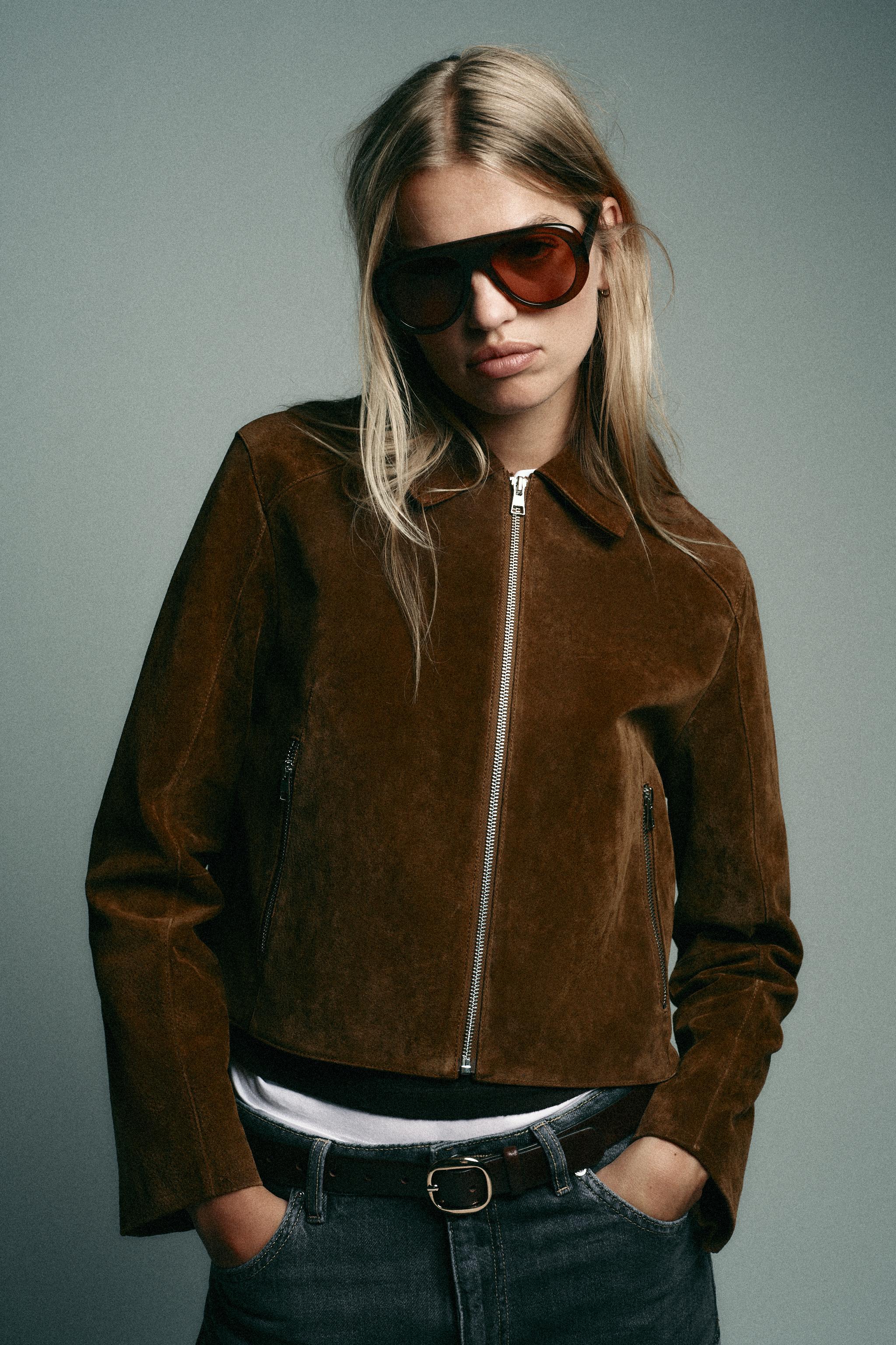 100% LEATHER SHORT JACKET