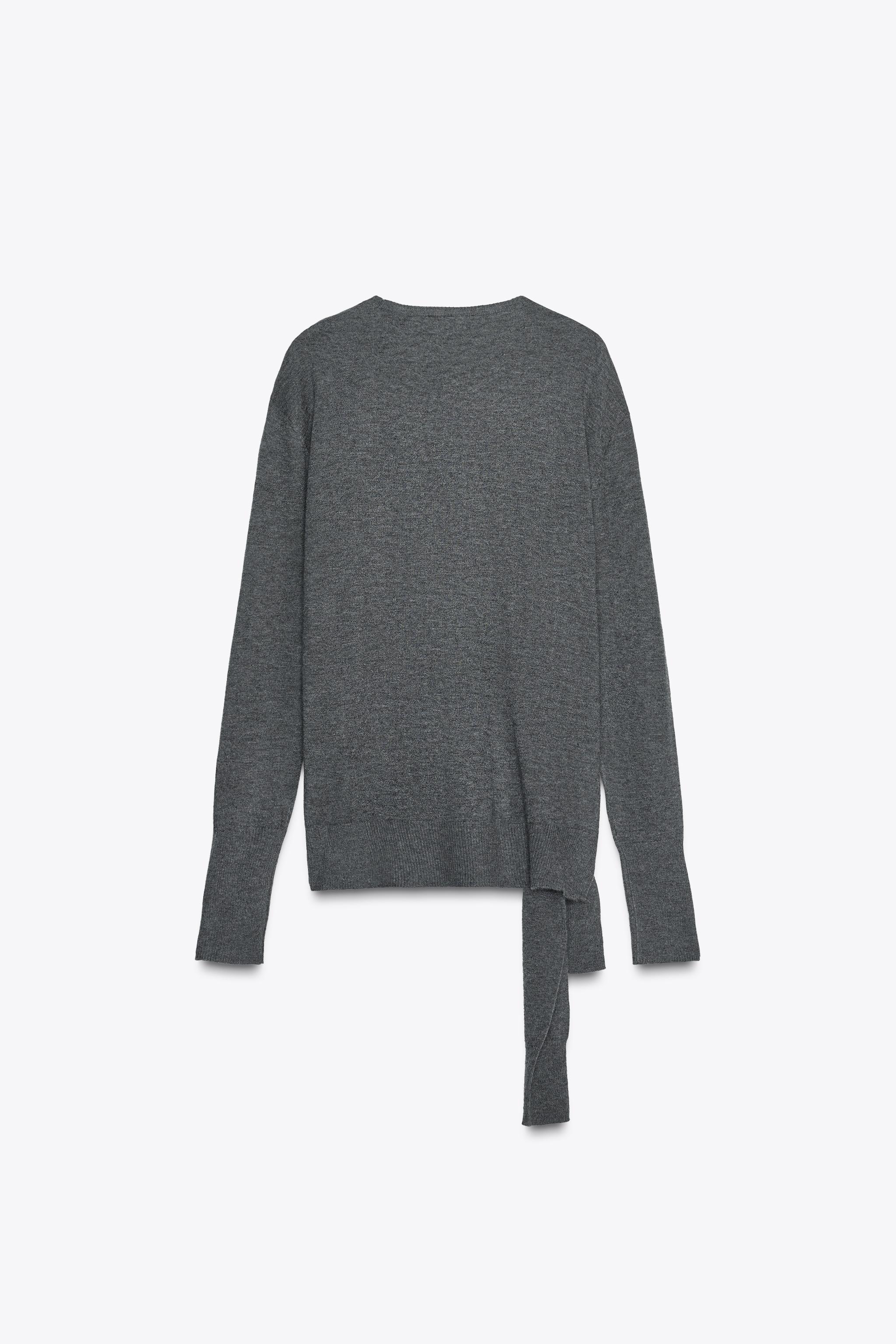 WOOL KNIT KNOT SWEATER