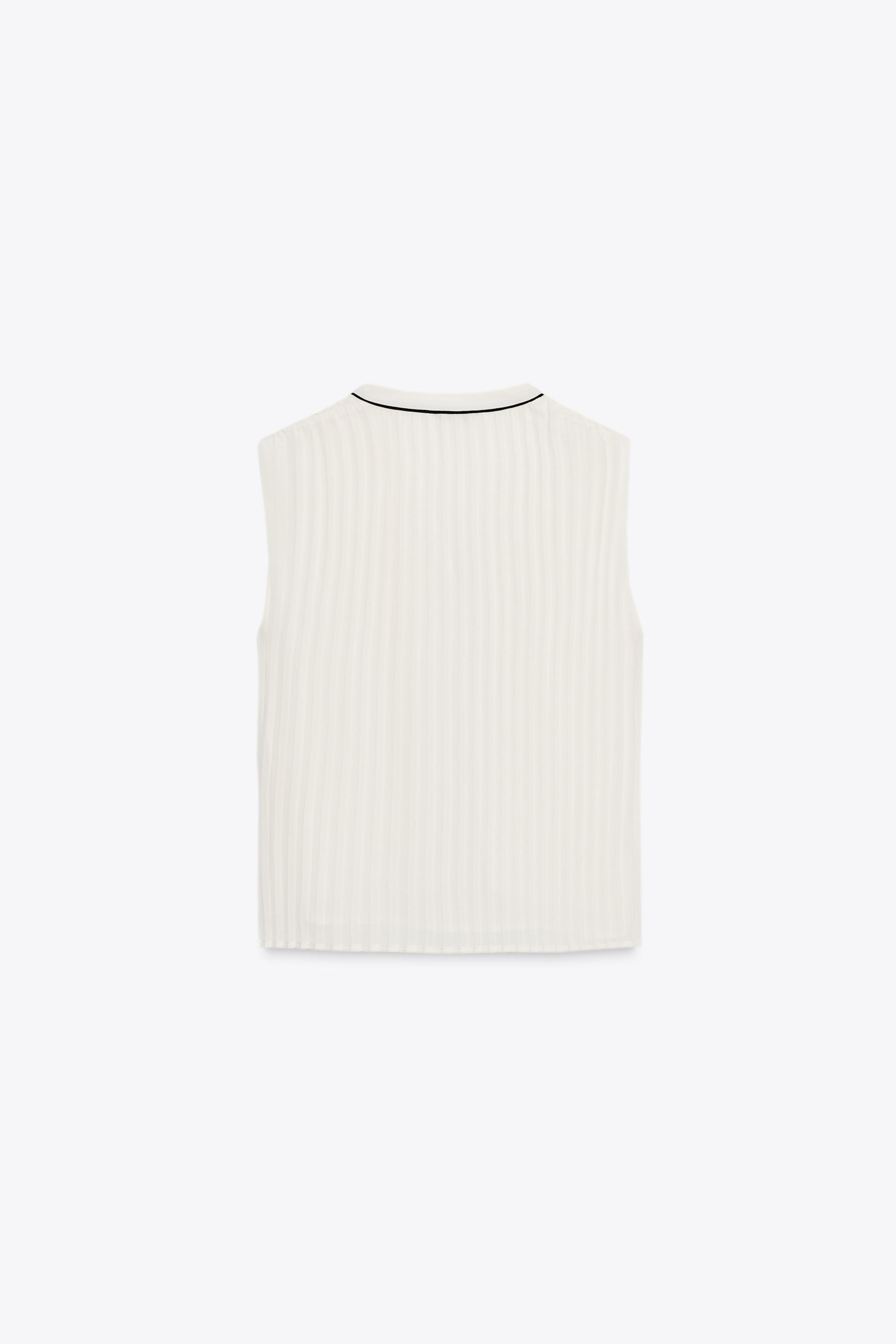 PLEATED BLOUSE WITH CONTRAST TRIM