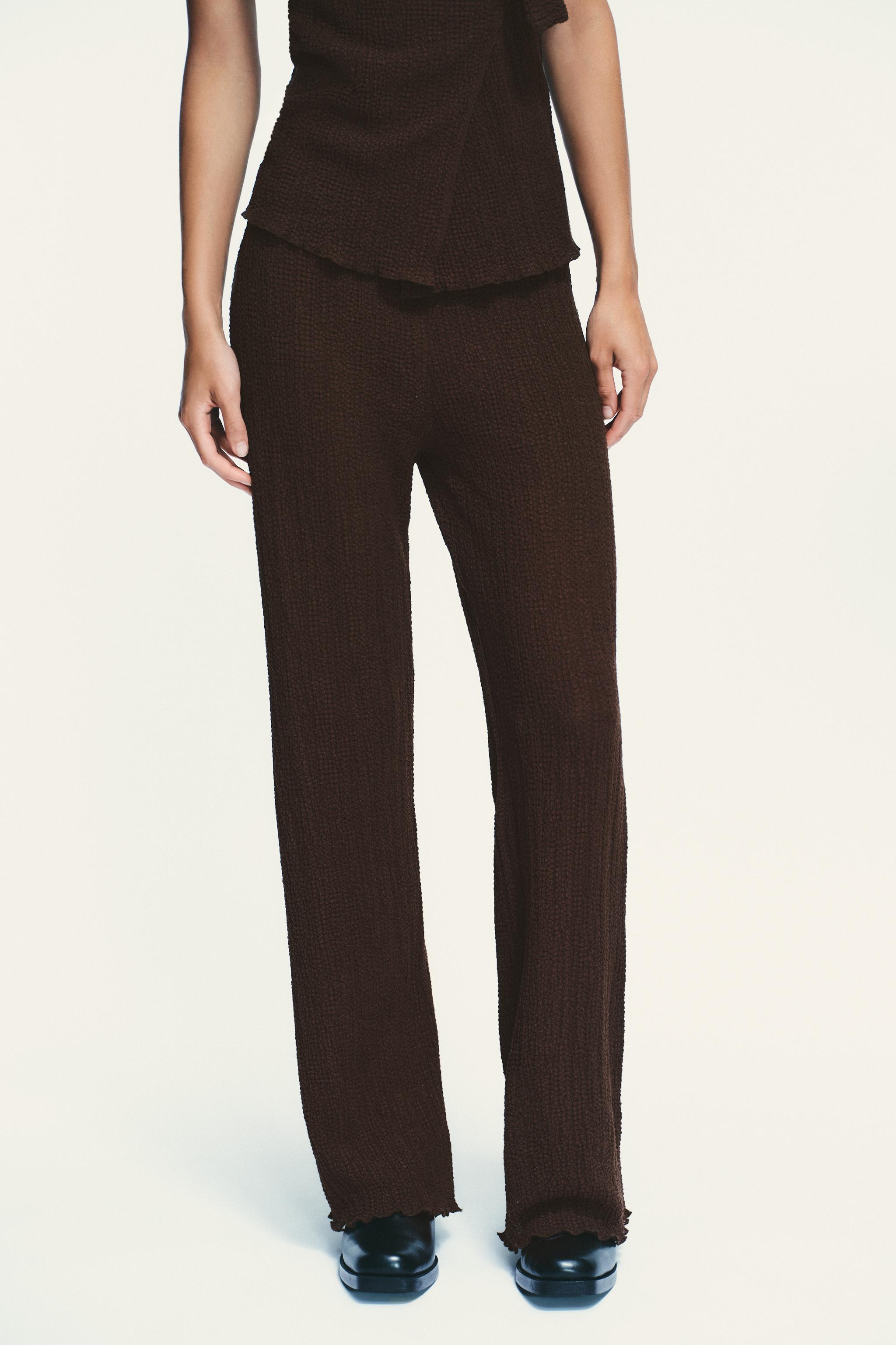 TEXTURED STRAIGHT LEG PANTS