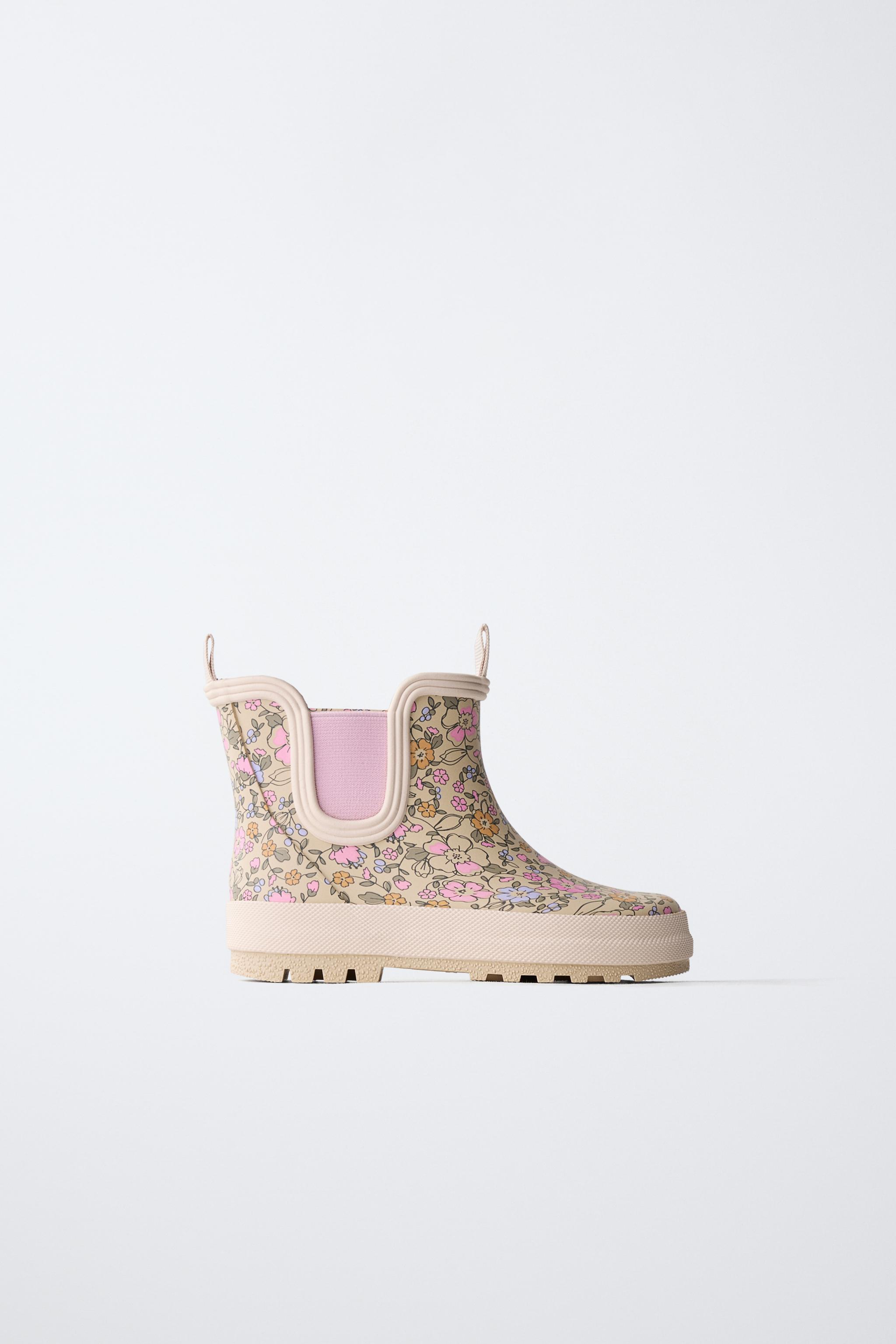 FLORAL RAIN BOOTS
