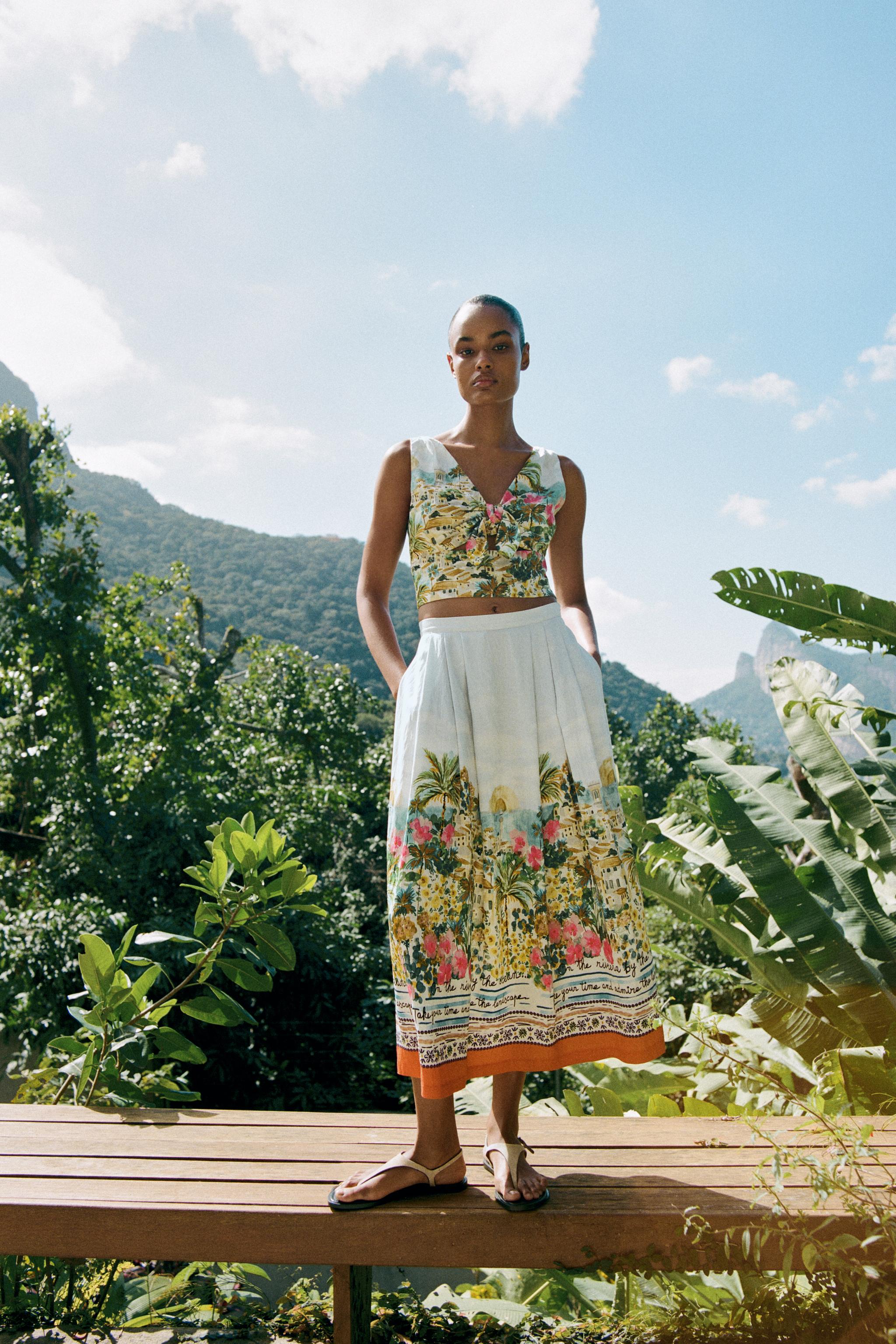 PRINTED MIDI CAPE SKIRT