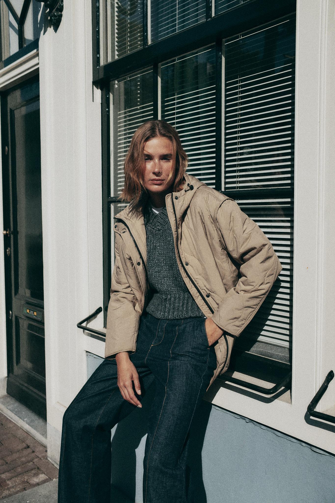 WATER REPELLENT HOODED PUFFER JACKET