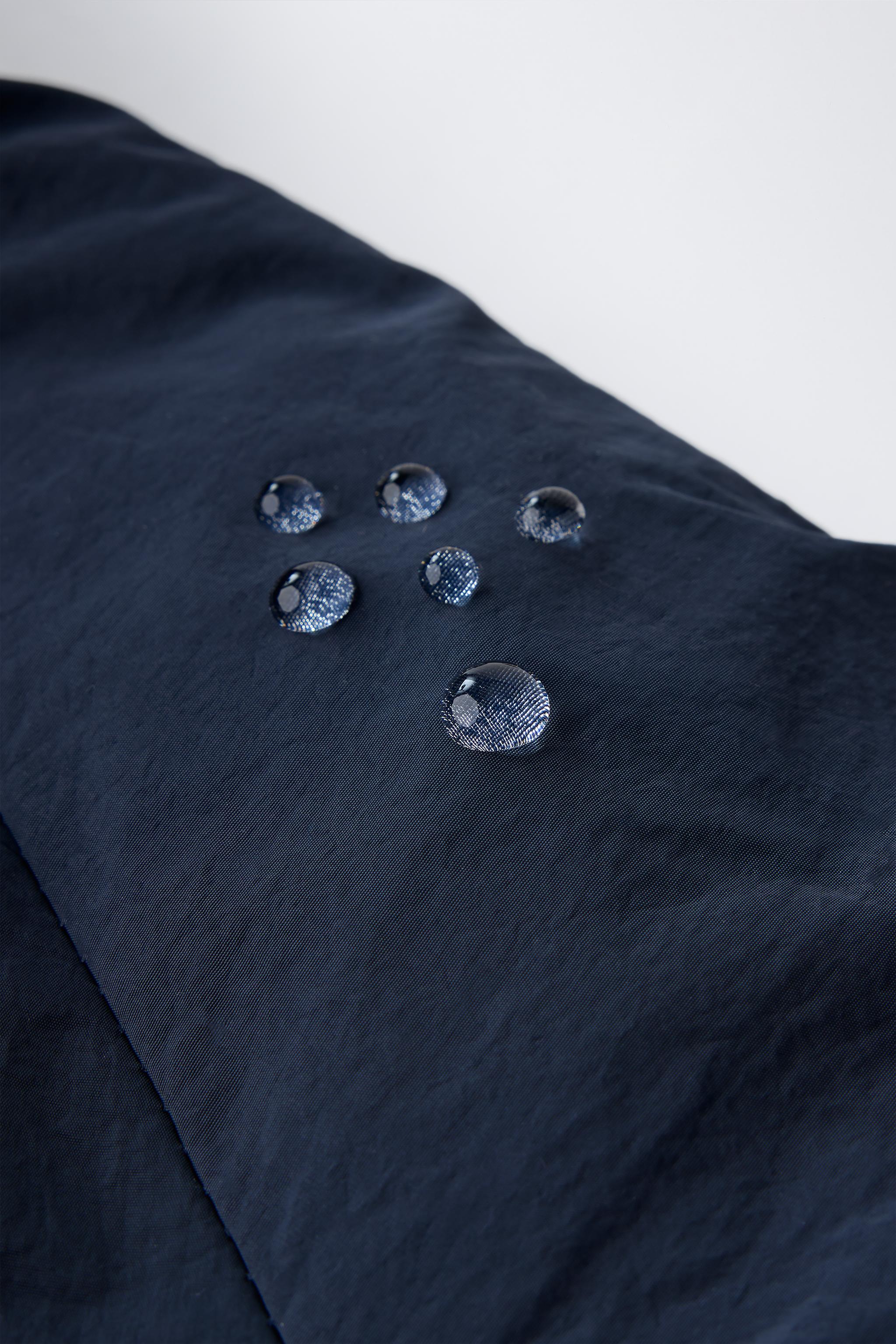 WATER REPELLENT HOODED PUFFER JACKET