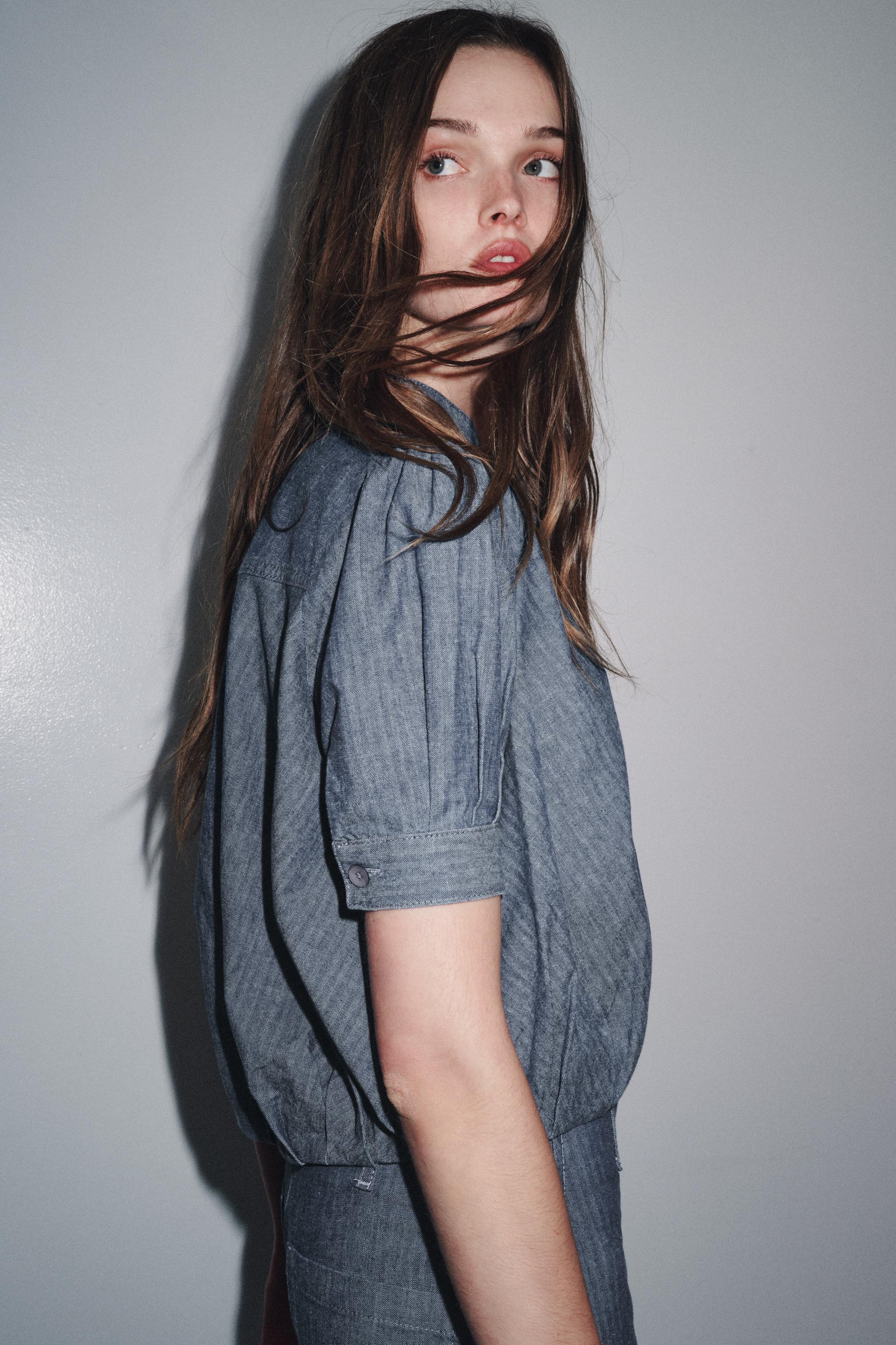 ZW COLLECTION PLEATED DENIM SHIRT