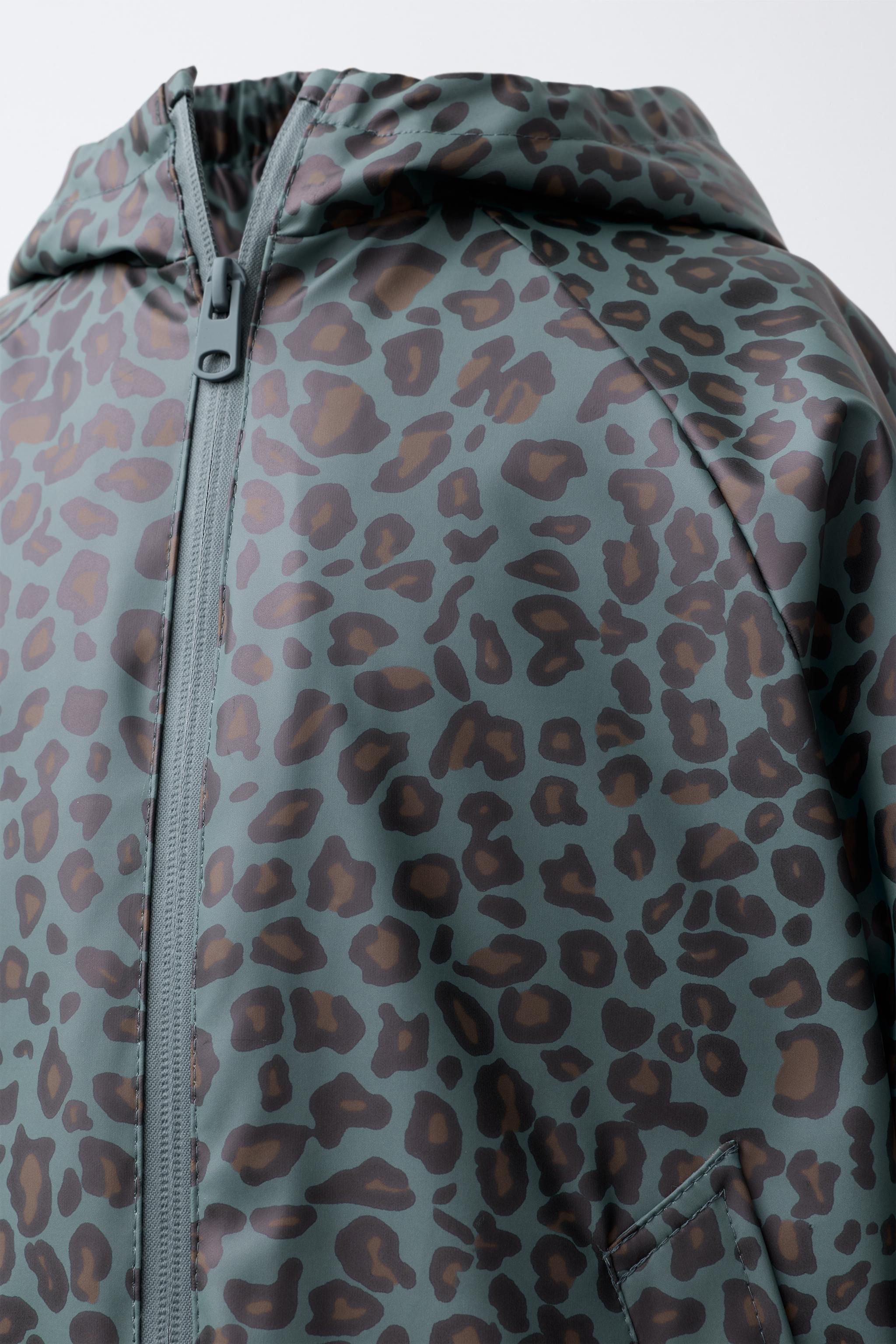 ANIMAL PRINT RUBBERIZED WATER-RESISTANT RAINCOAT