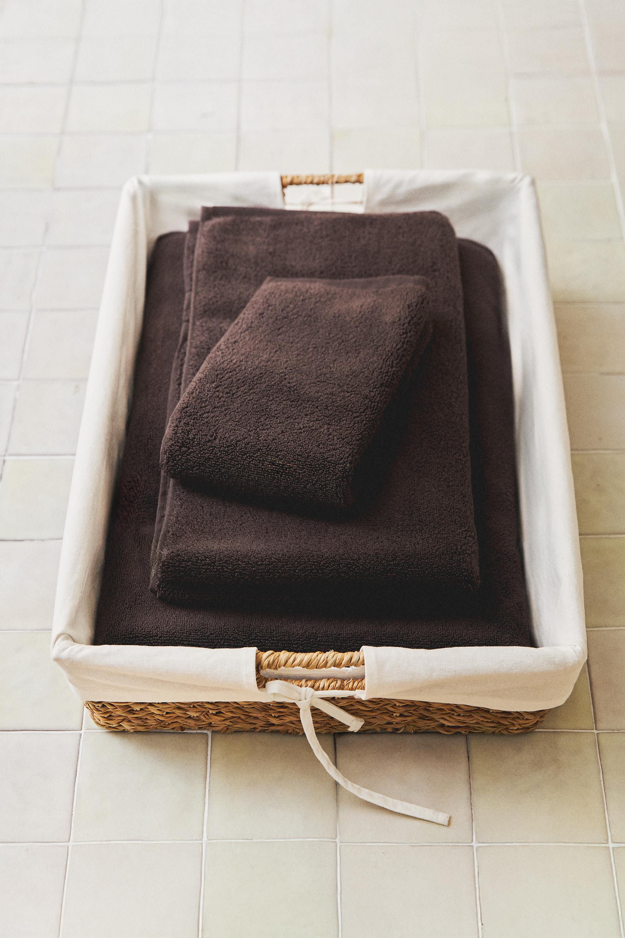 IRON BASKET WITH FABRIC LINING