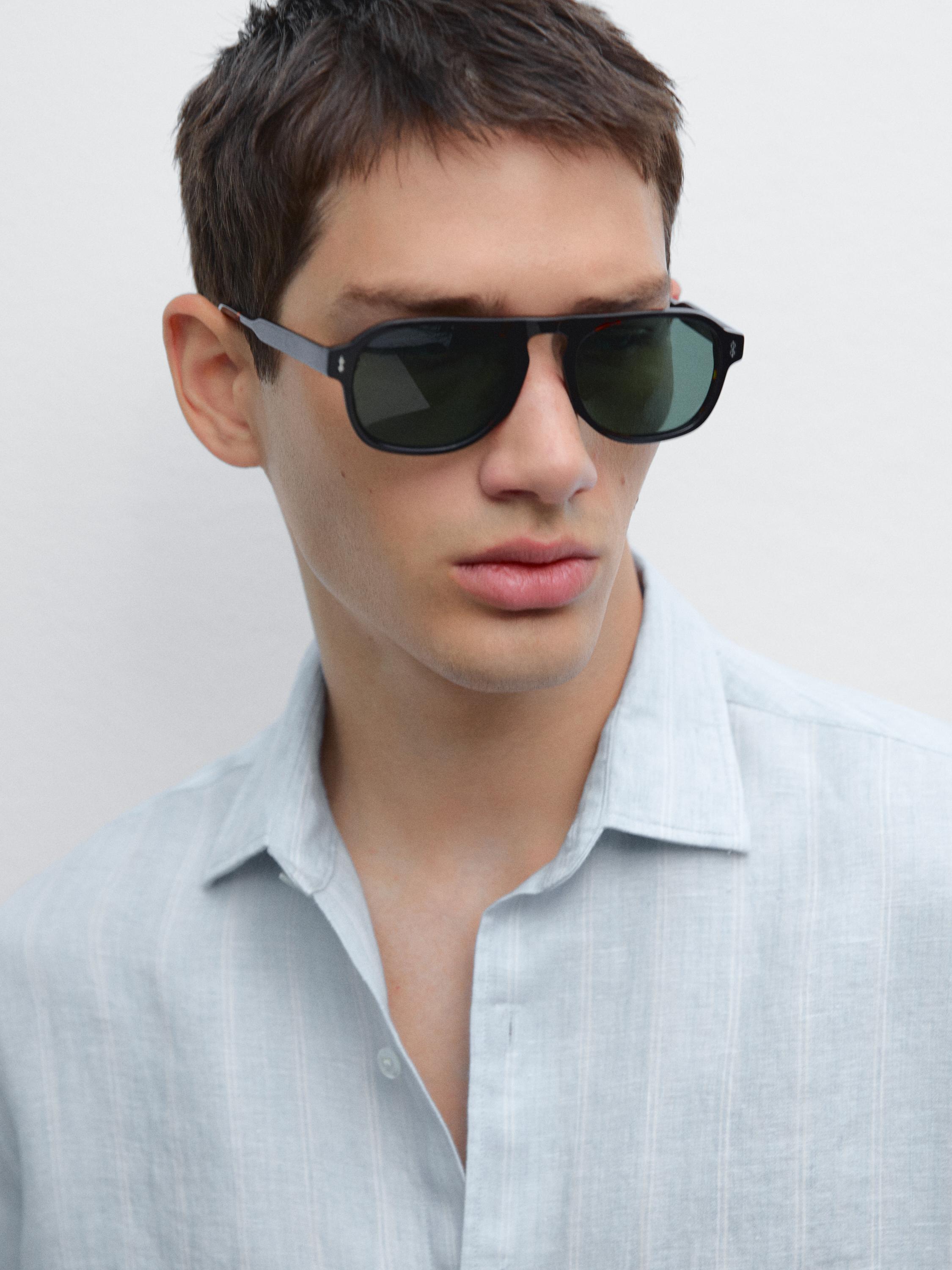 Regular fit double-stripe shirt