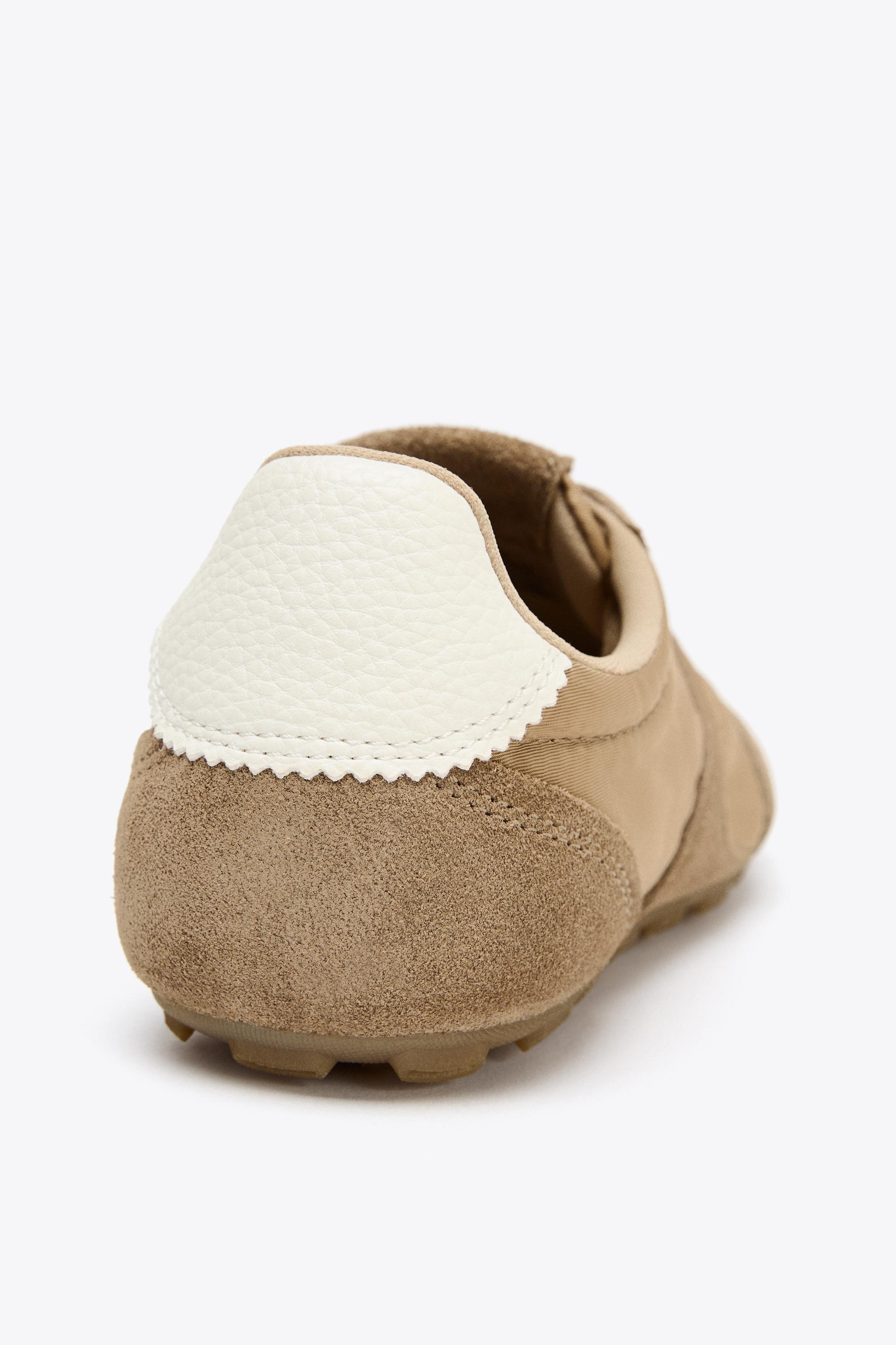 SOFT RUNNING SNEAKERS