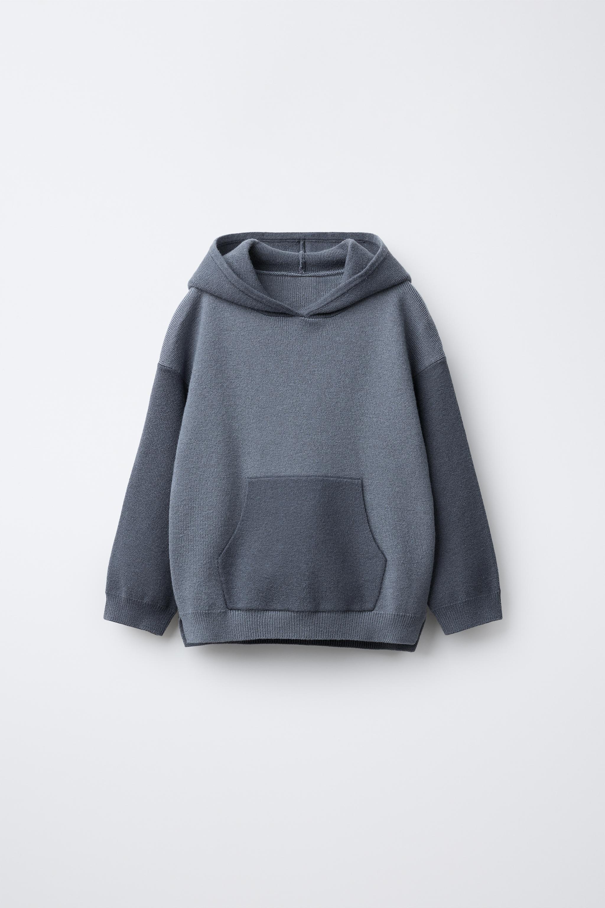 HOODED KNIT SWEATER