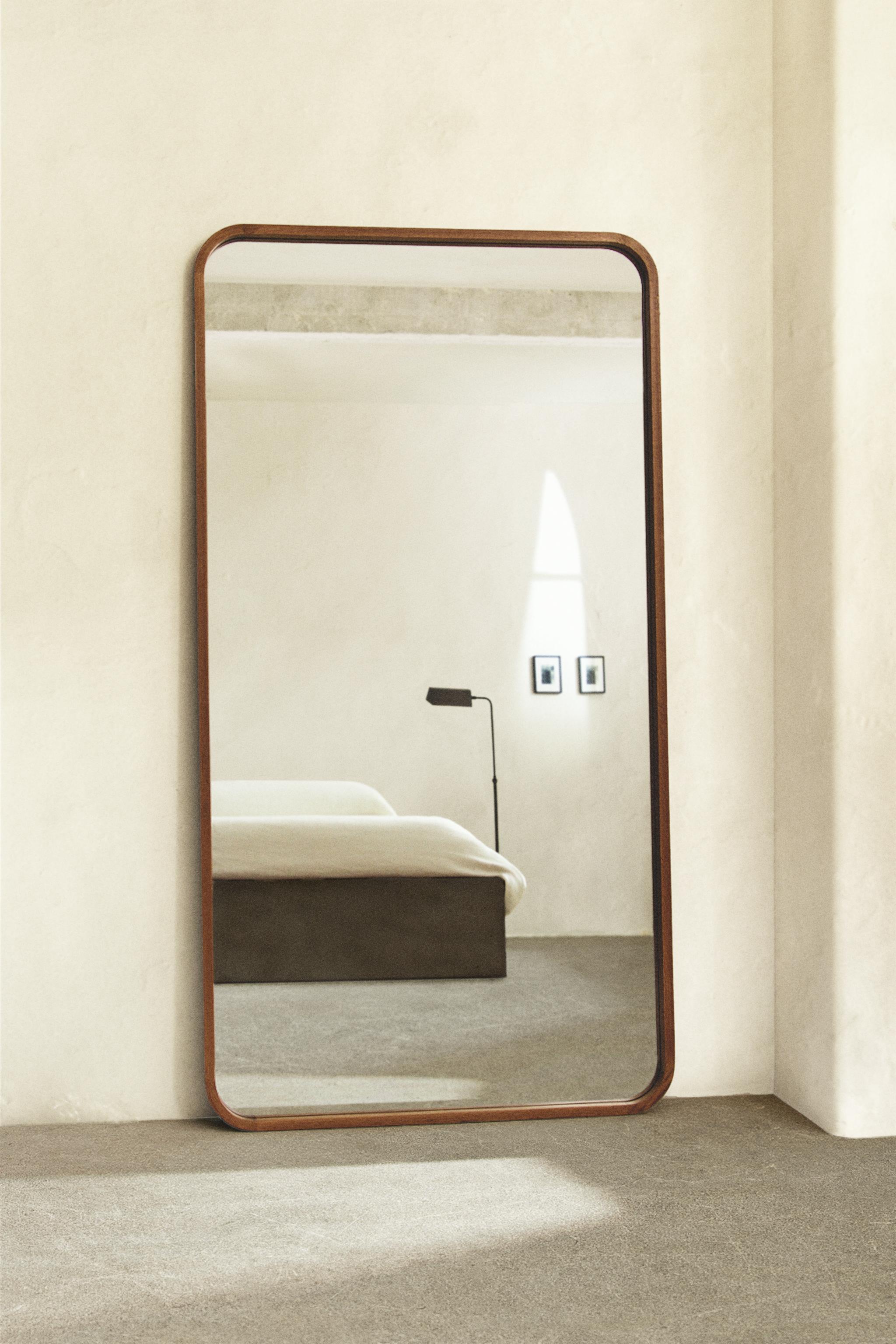 LARGE FULL LENGTH MIRROR WITH ROUNDED FRAME