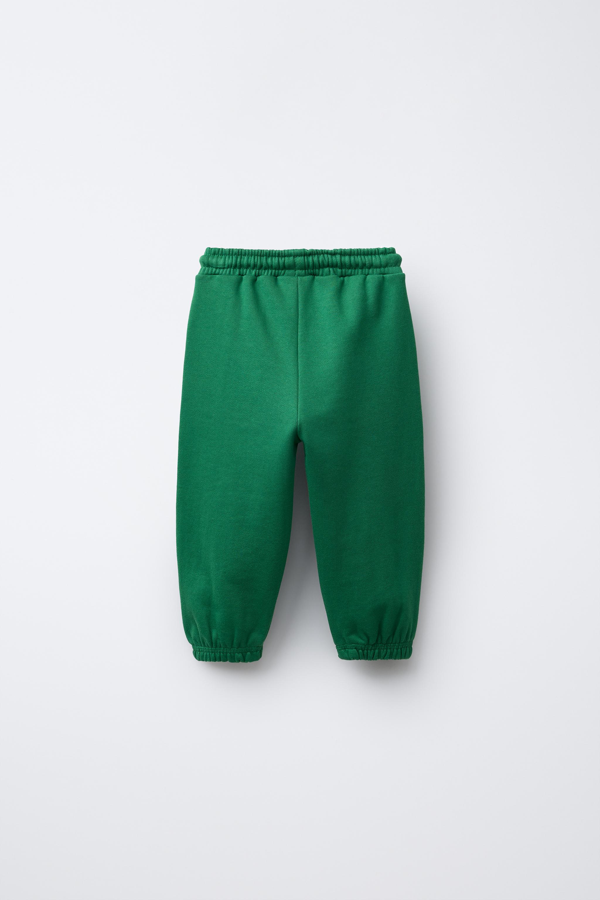 PATCH CUT JOGGING PANTS