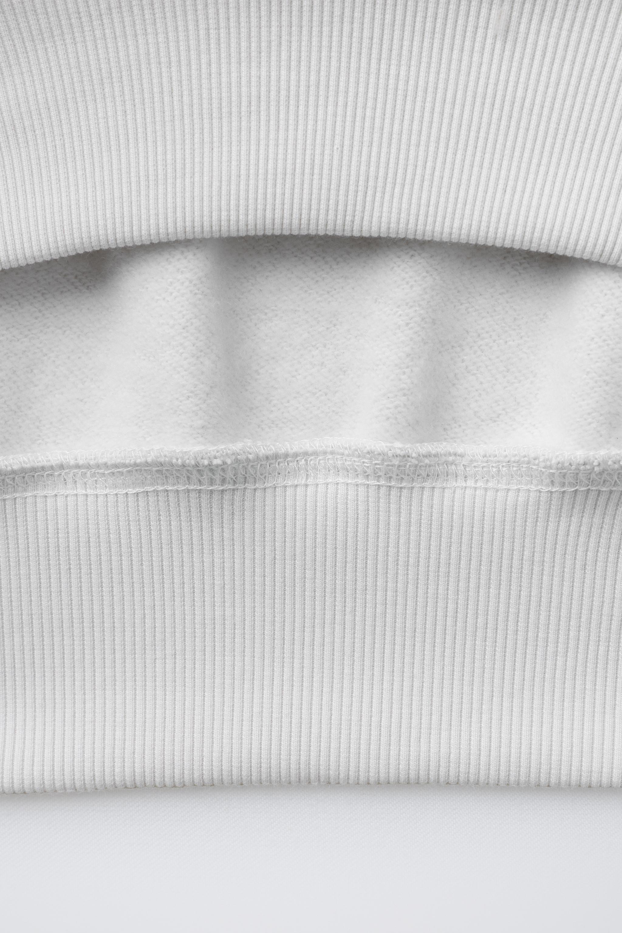 TEXT HOODIE SWEATSHIRT