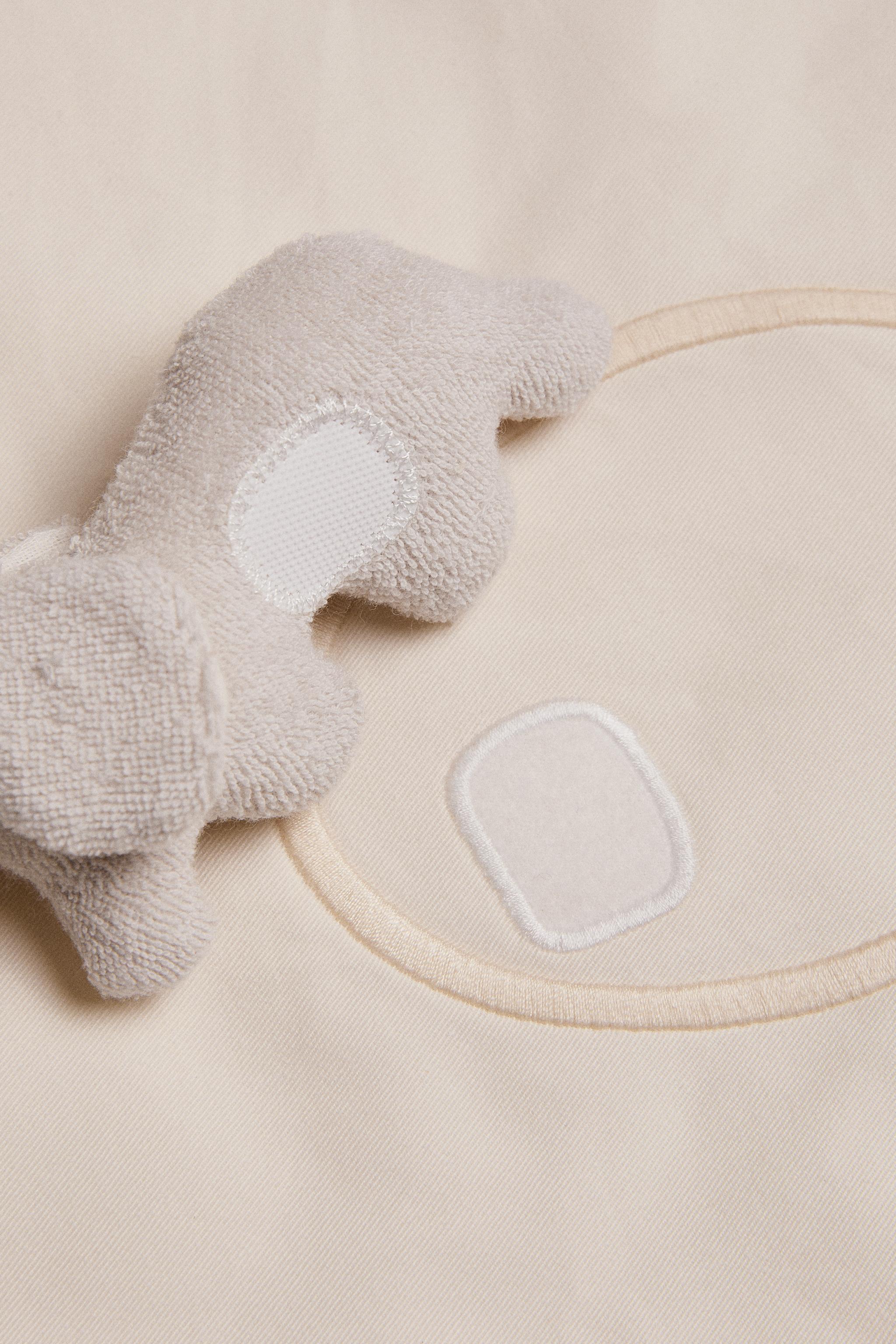 CHILDREN'S PLAY BLANKET WITH ELEPHANTS