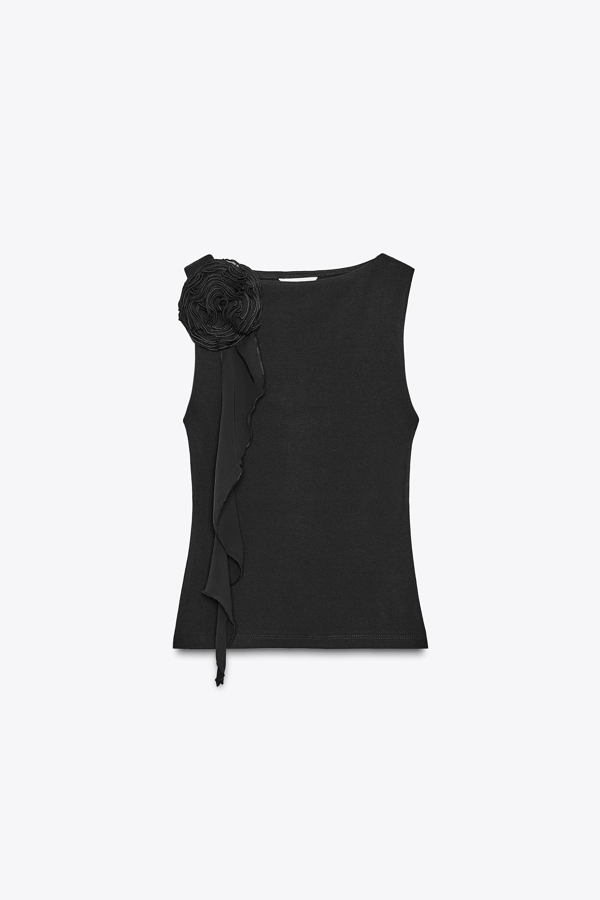 SLEEVELESS FLORAL TOP