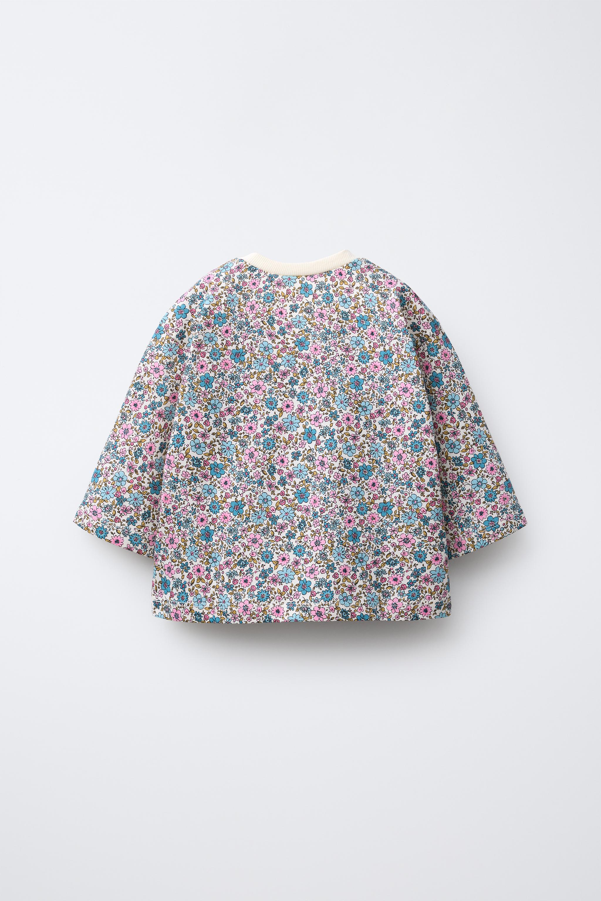 HELLO KITTY © SANRIO FLORAL T-SHIRT