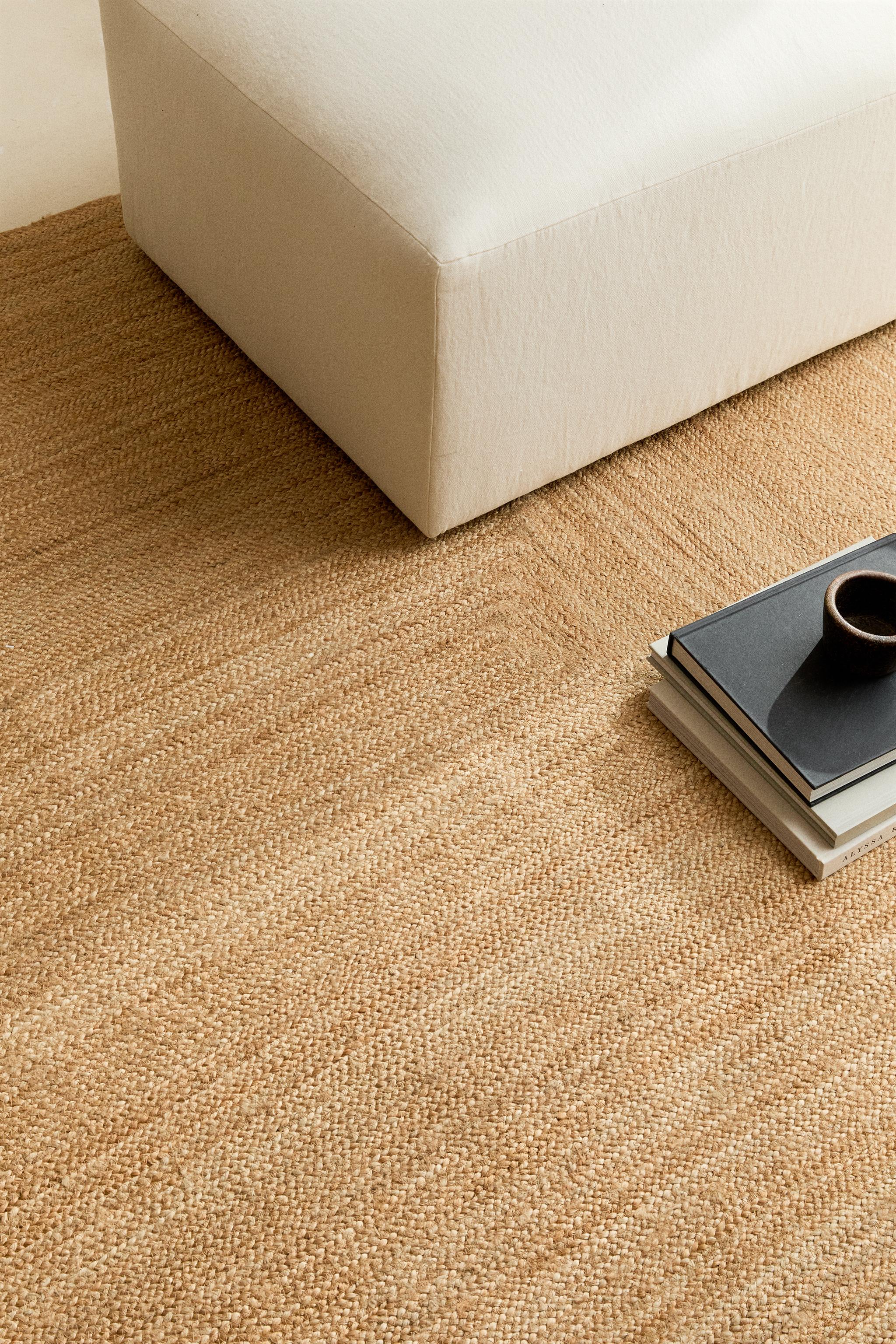 RECTANGULAR JUTE AREA RUG