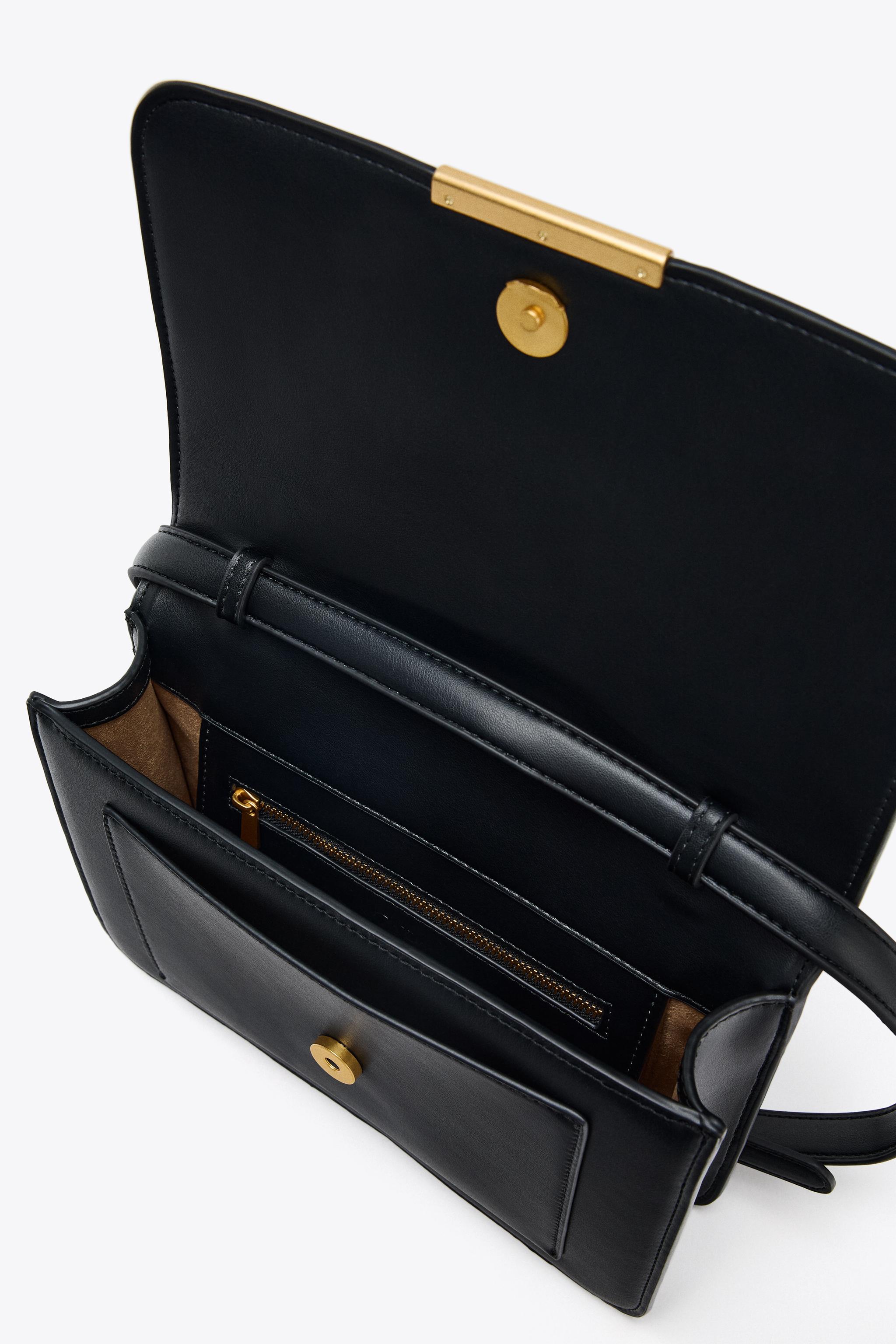 CROSSBODY BAG WITH METAL DETAIL