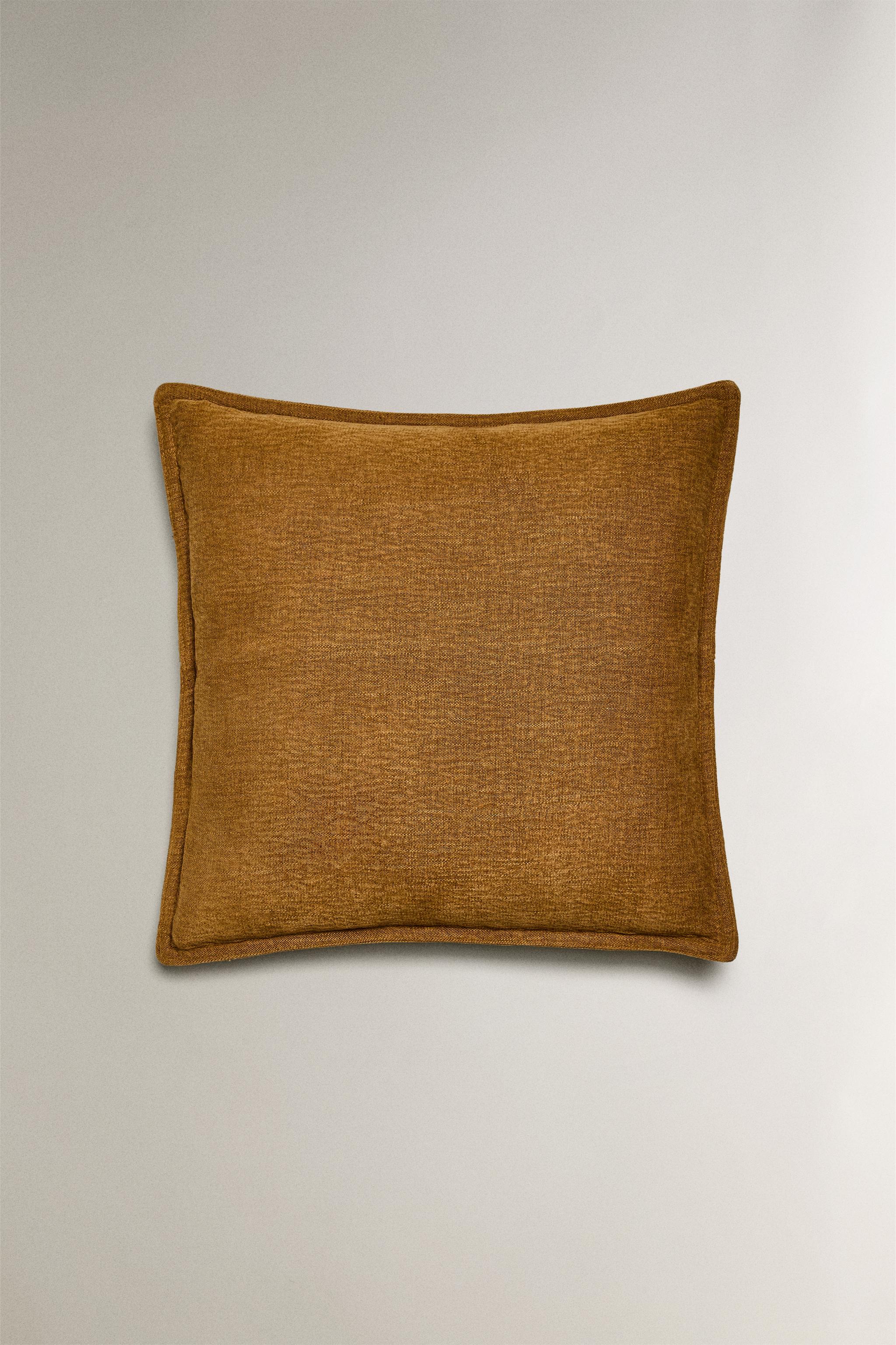 TEXTURED THROW PILLOW COVER