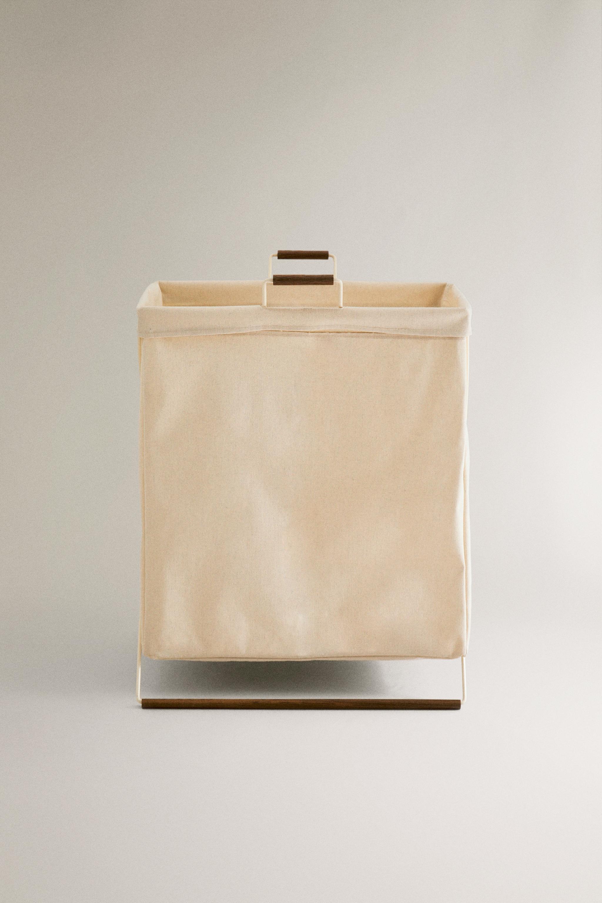 FOLDING DOUBLE LAUNDRY BASKET.