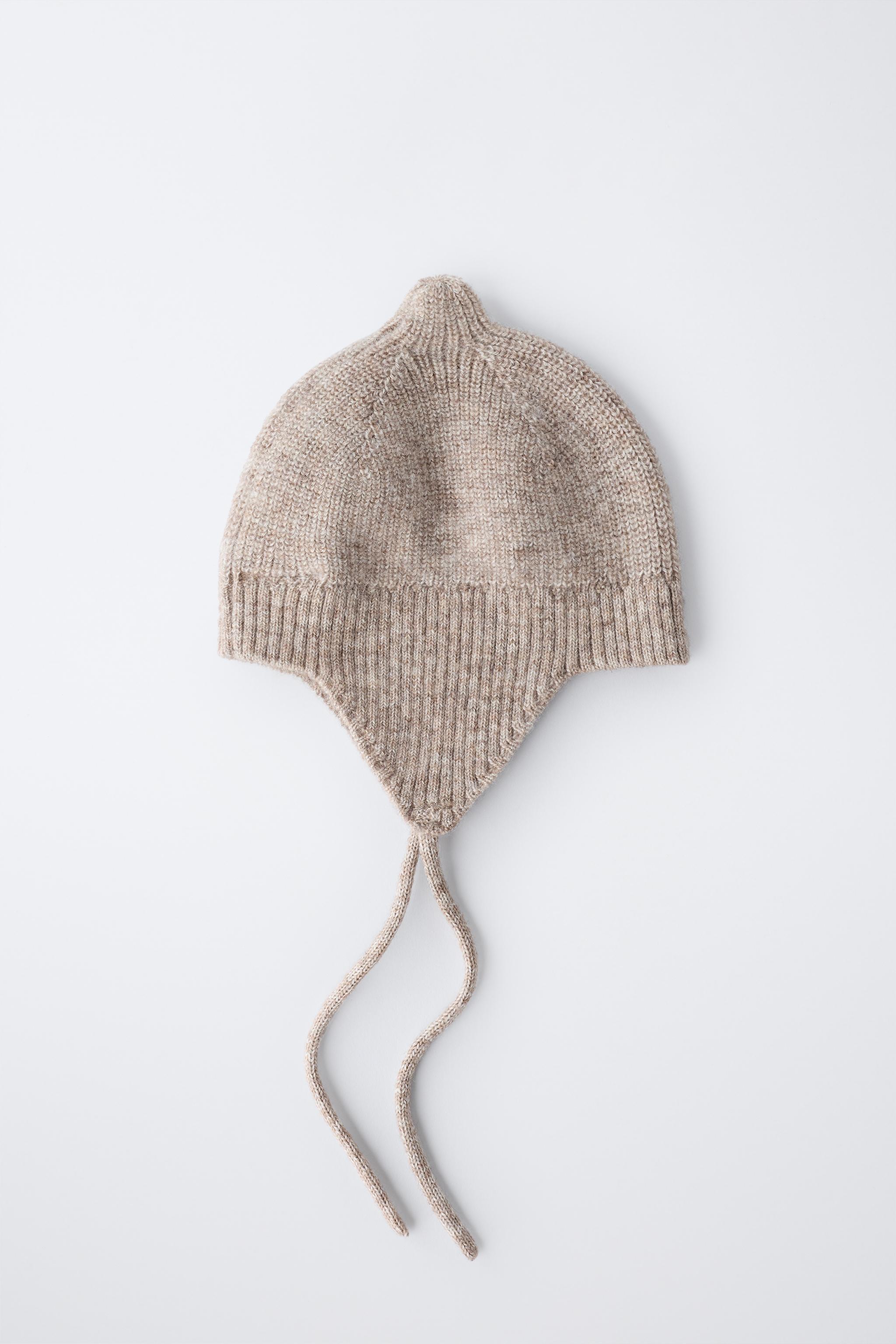 POINTED WOOL AND CASHMERE HAT