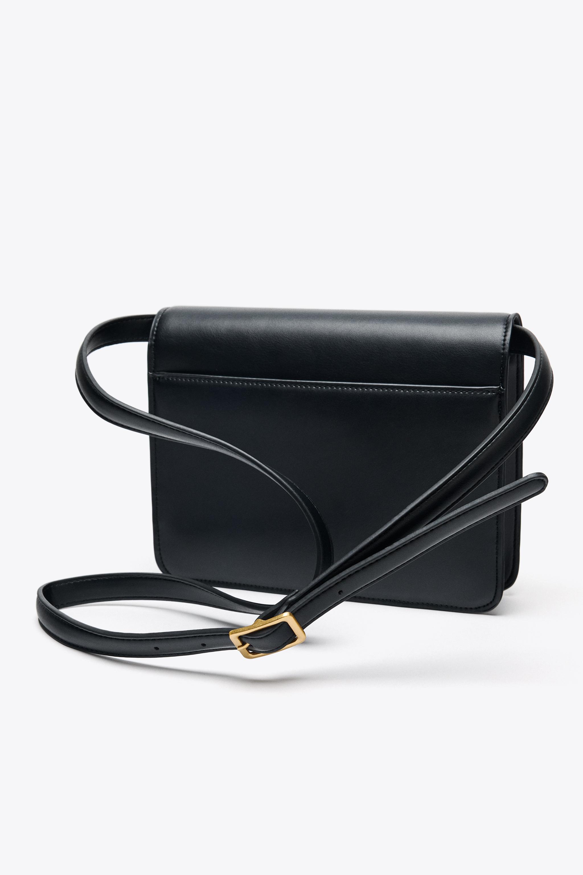 CROSSBODY BAG WITH METAL DETAIL
