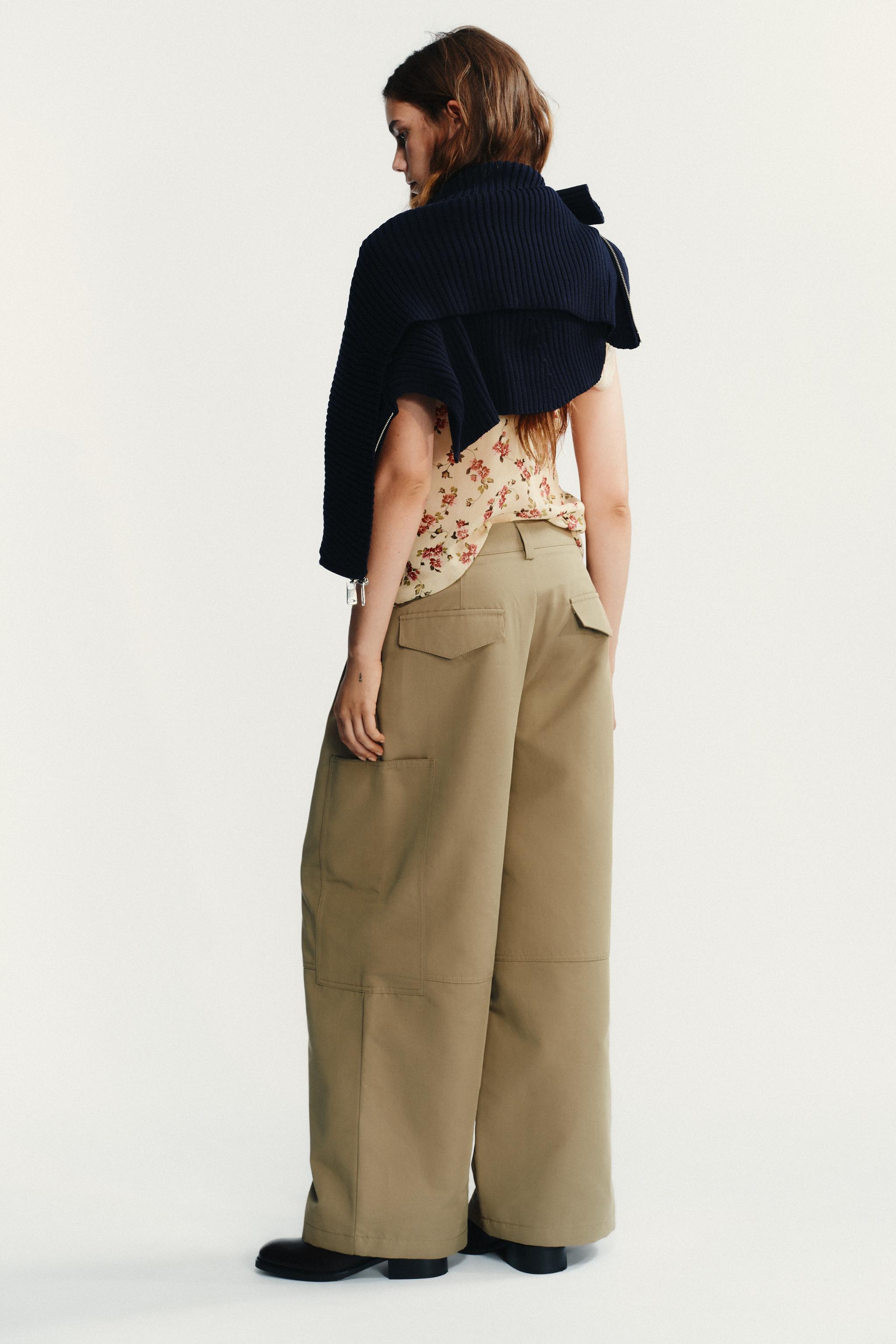 PLEATED CARGO PANTS