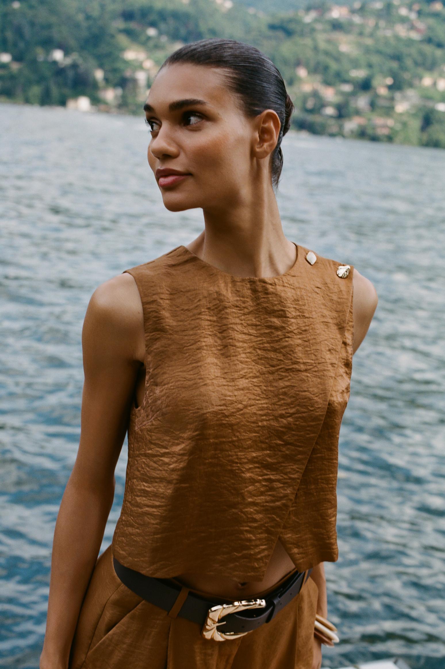 SATIN EFFECT WRAP TOP