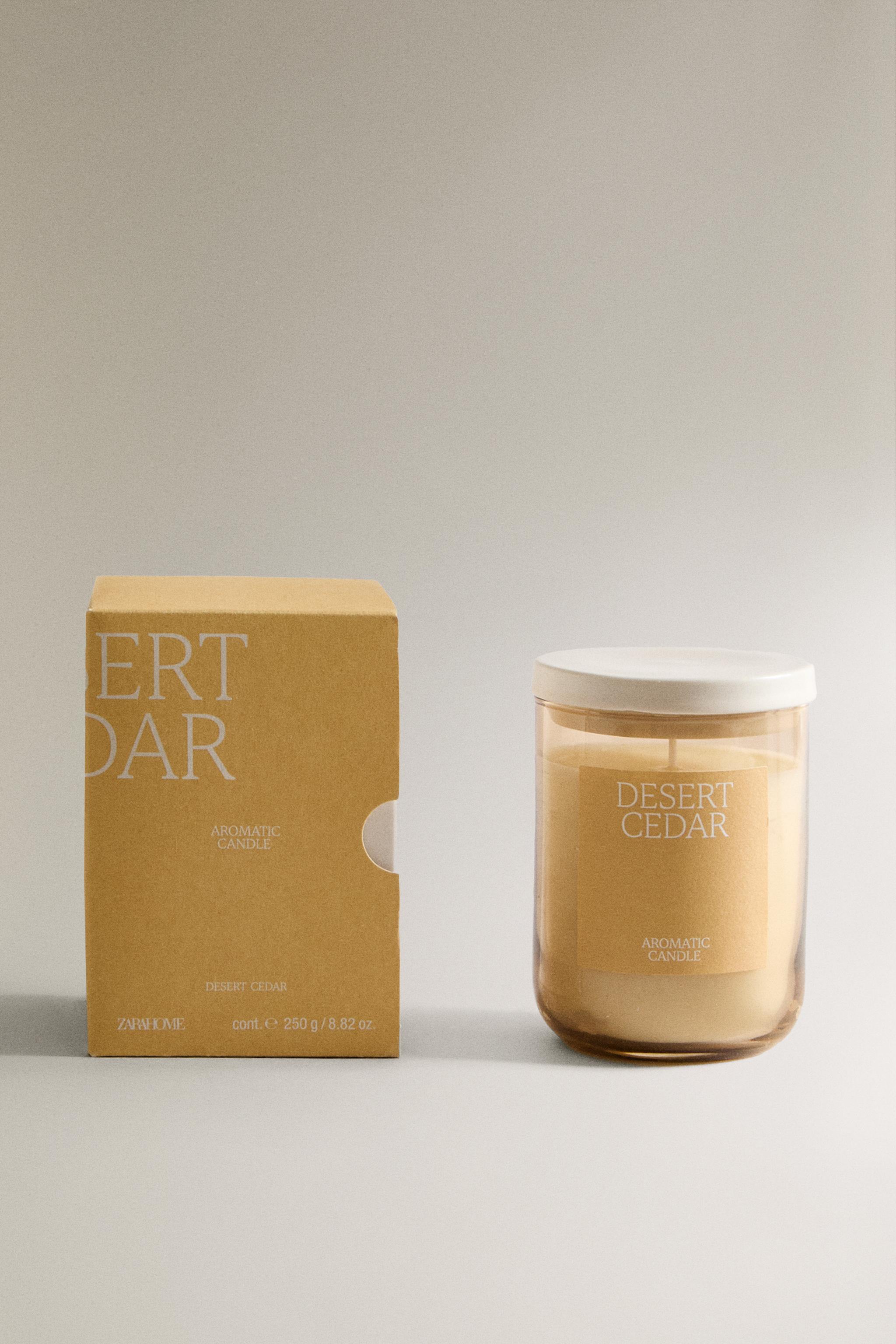 (250 G) DESERT CEDAR SCENTED CANDLE