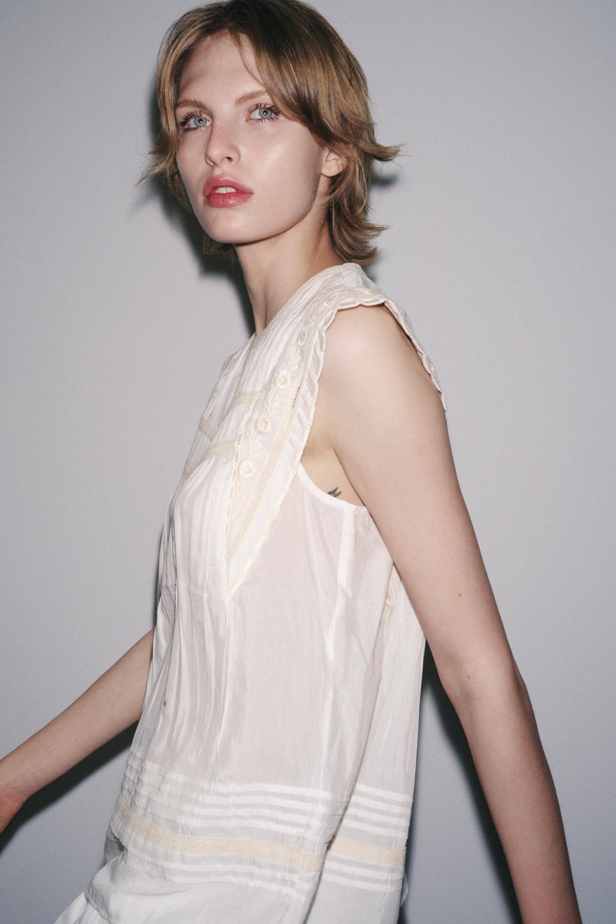 ZW COLLECTION EMBROIDERED BLOUSE