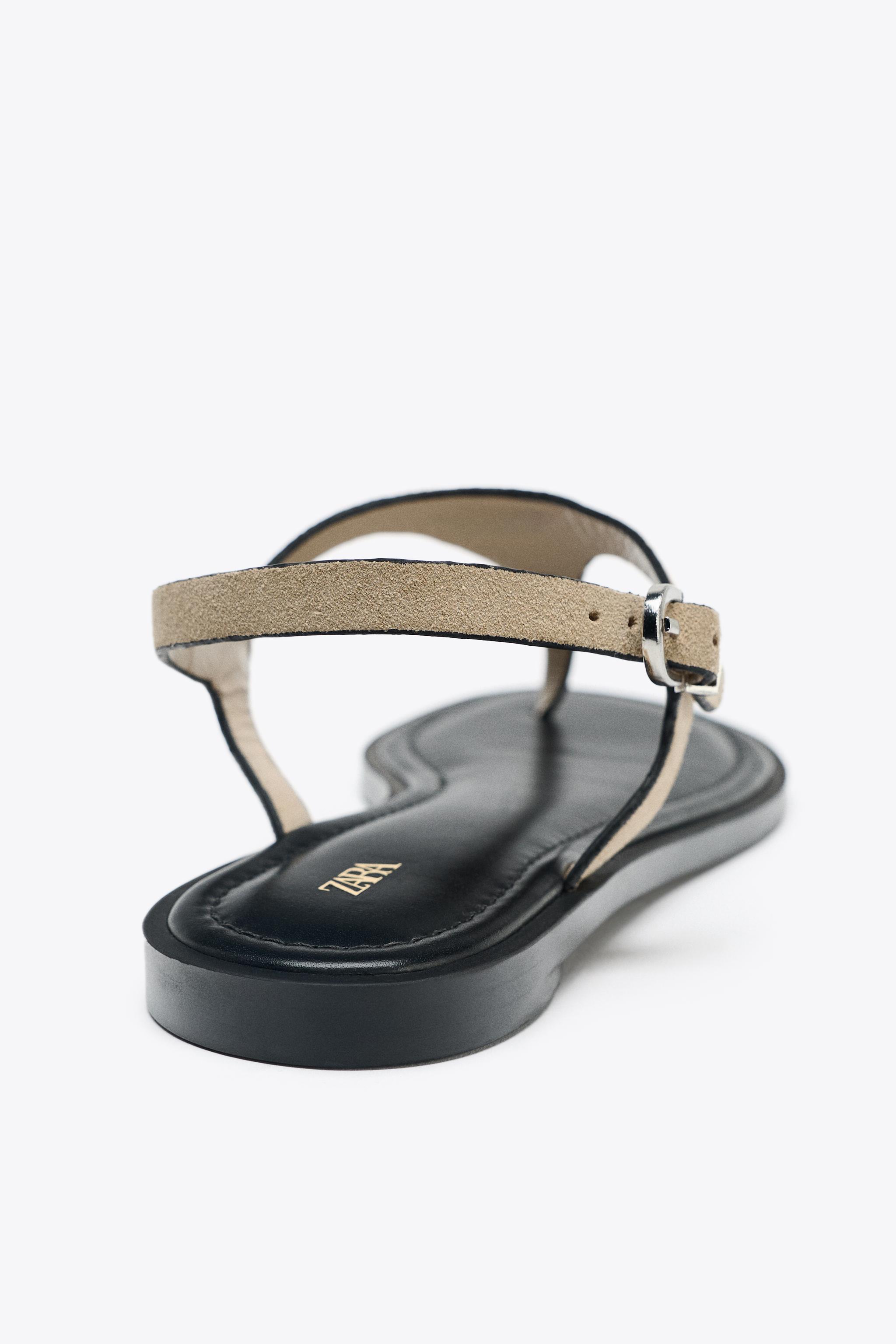 LEATHER BUCKLE STRAP SANDALS