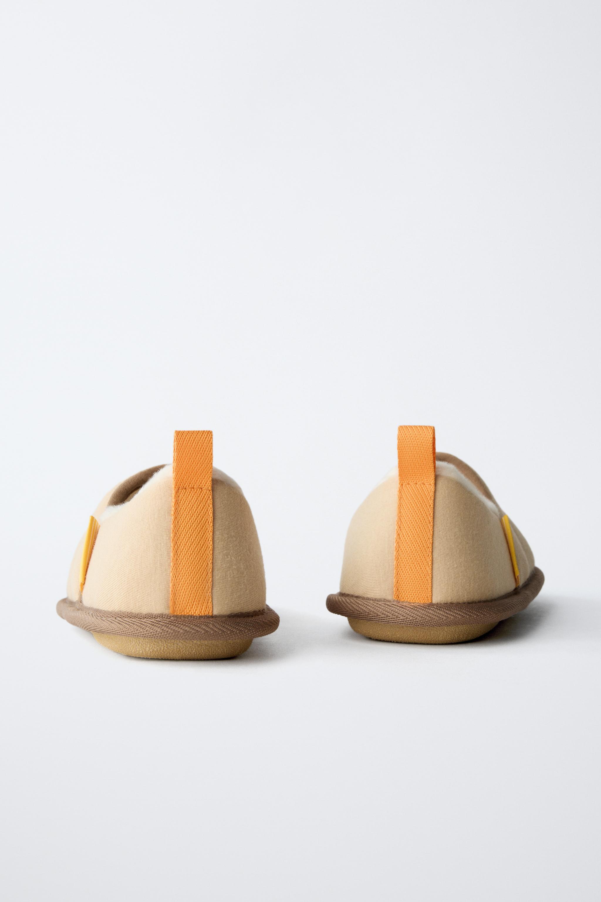 DETAIL HOME SLIPPERS