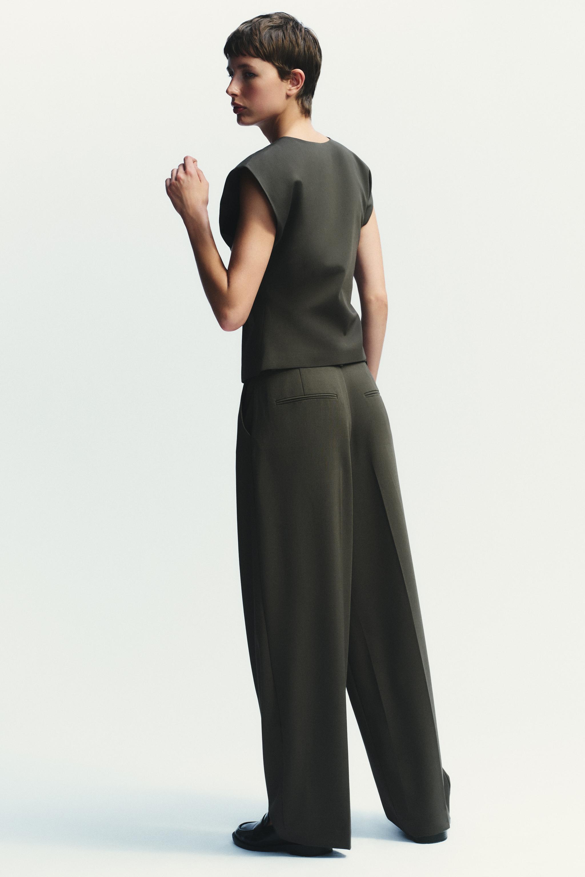 PLEATED BELTED PANTS