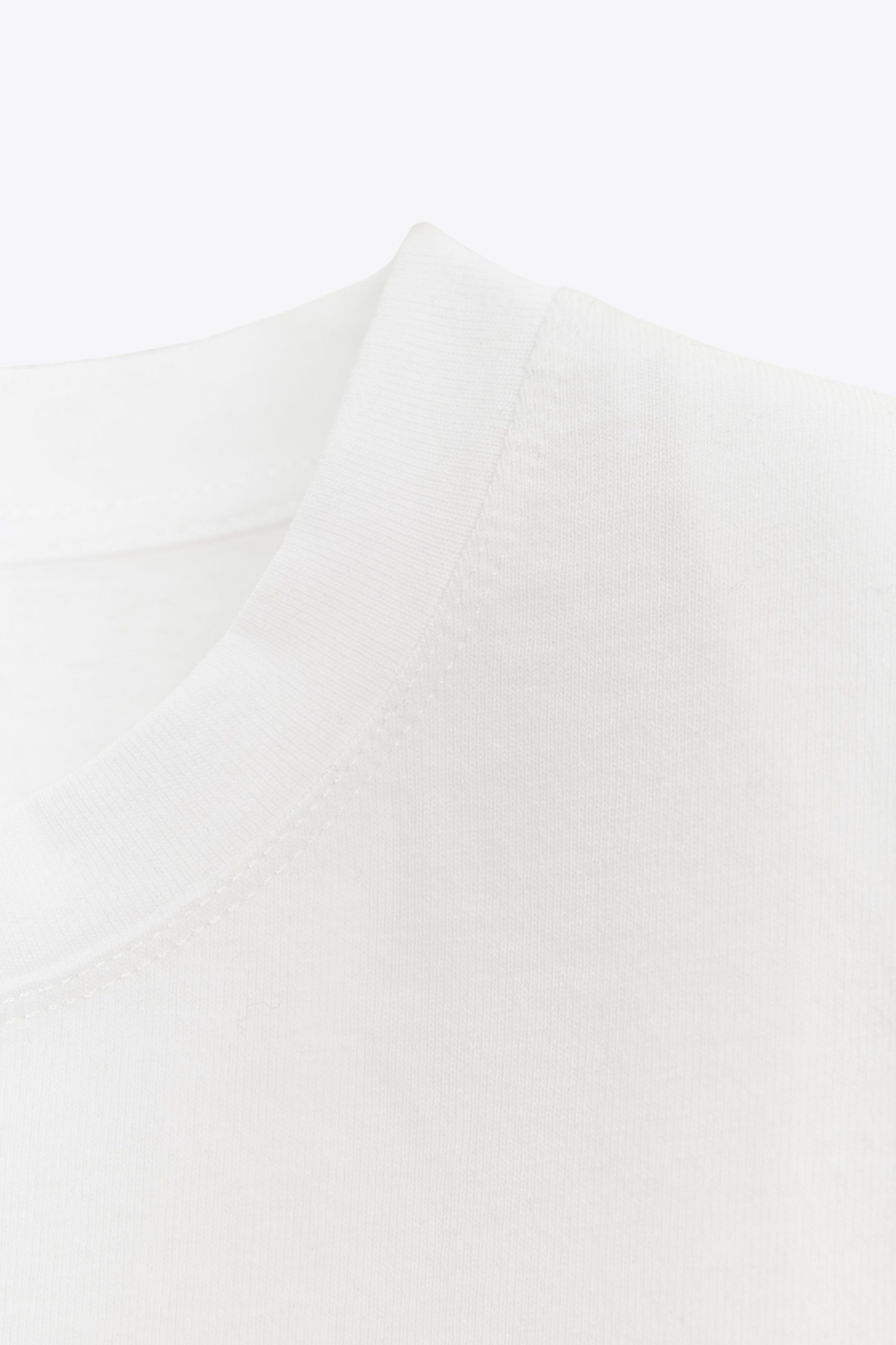 SLEEVELESS SHOULDER PAD T-SHIRT