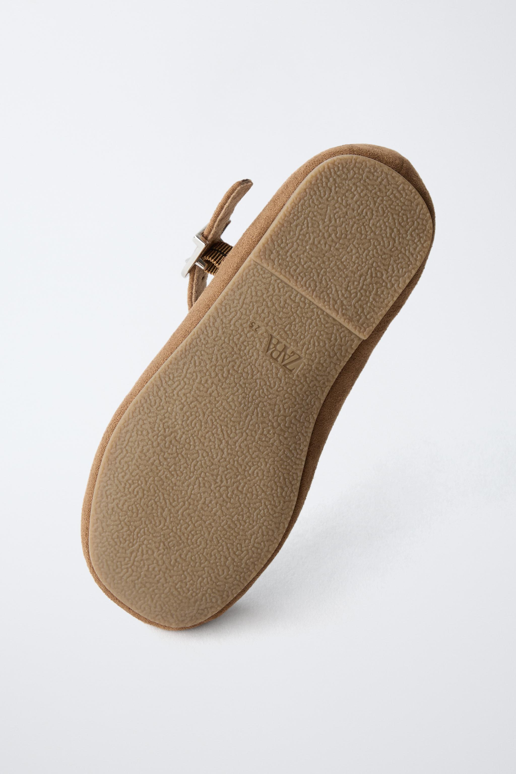 T-STRAP BALLET FLATS